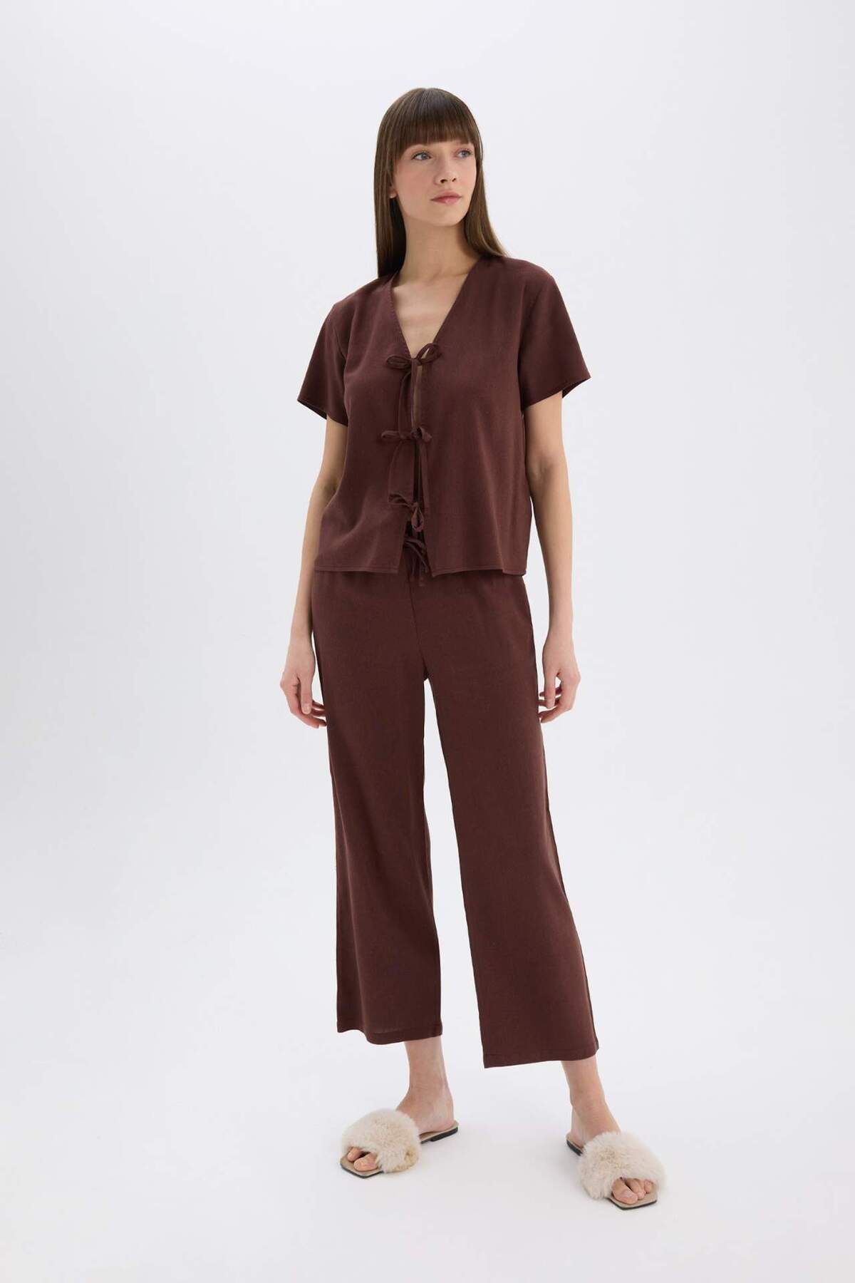 complete the look image