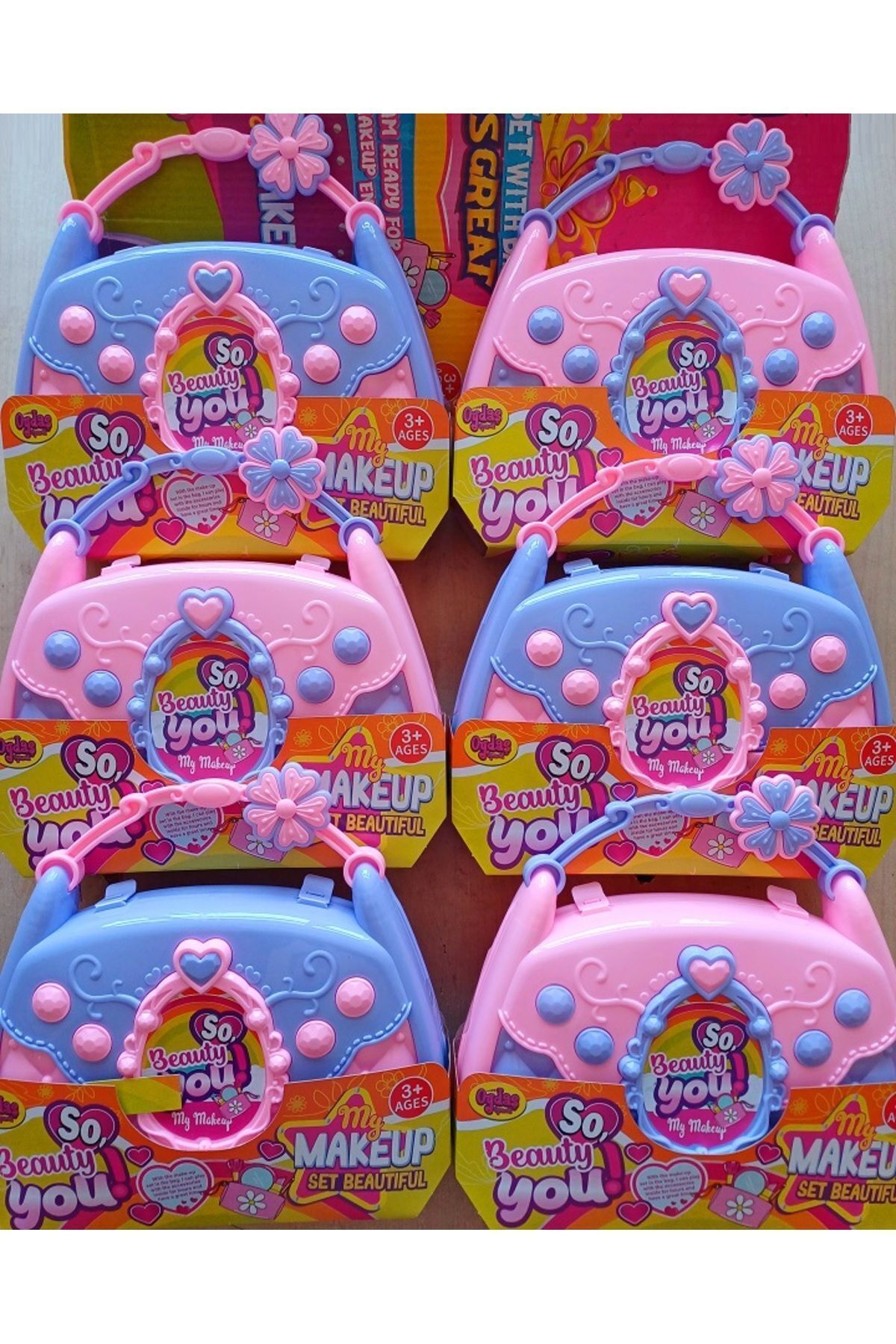 OYUNCAKSAHİLİ Çantalı Makyaj Güzellik Çantası 27 Parça Oyuncak Ayna Ruj Parfüm Tırnak Açılır Çanta Evcilik fotoğrafı 3 (önizleme)