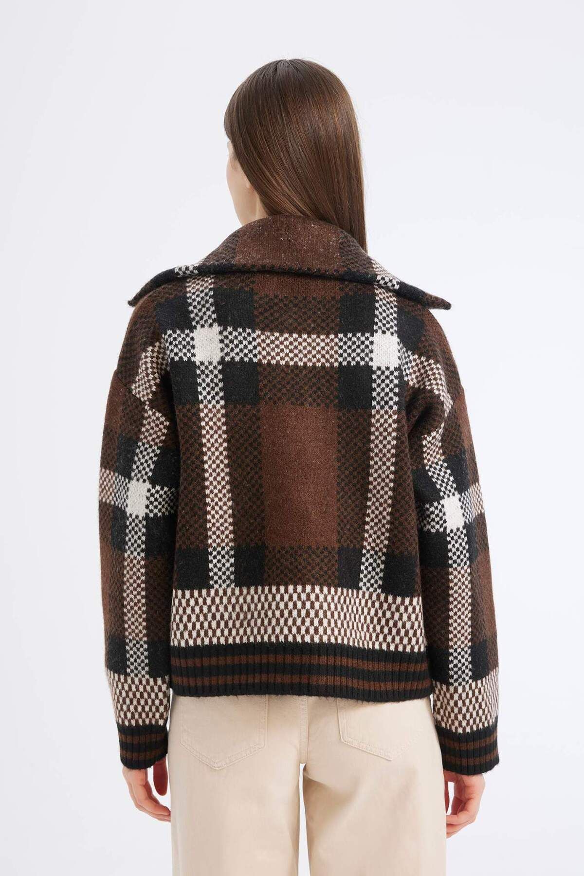 DeFacto-Regular Fit Checked Zippered Collar Knitwear Cardigan E7733Ax25Sp 7