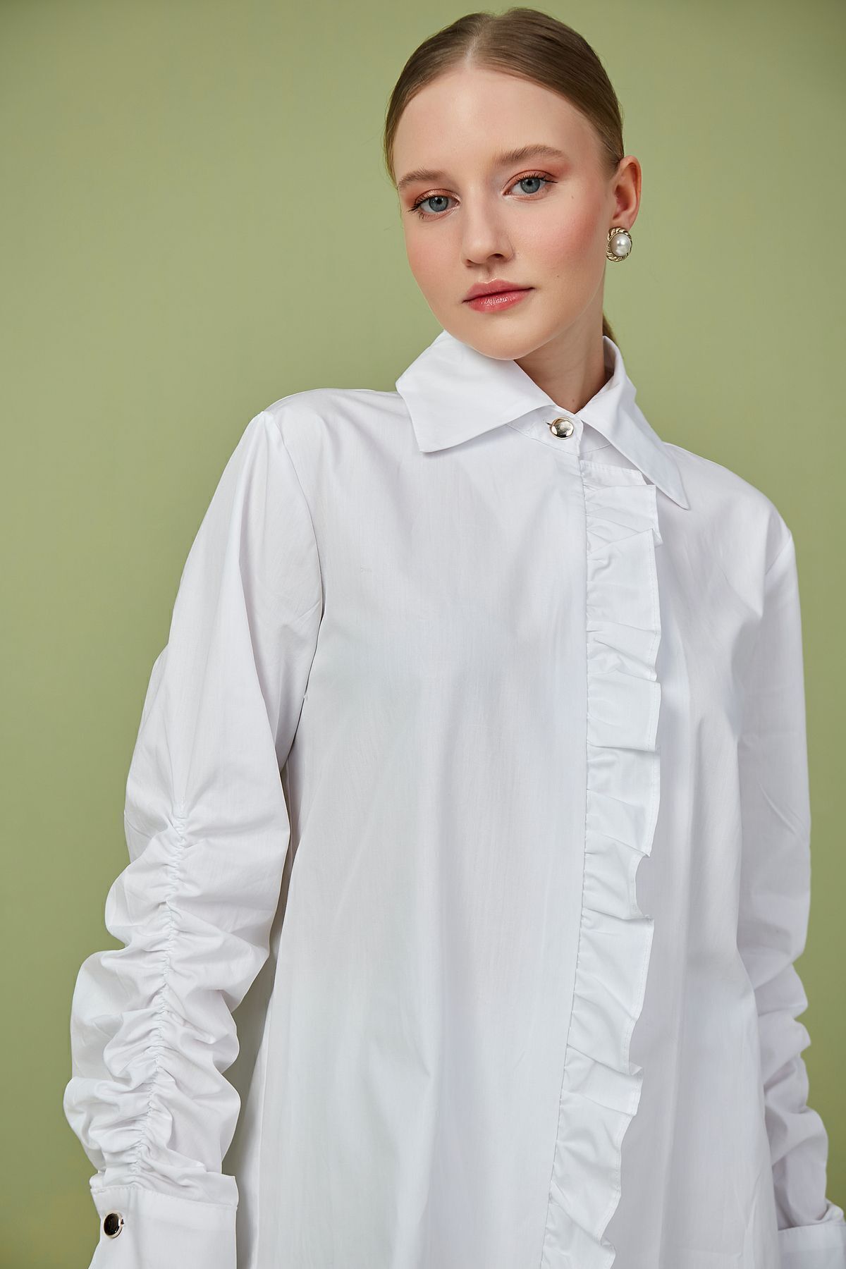 Birgül Bektaş-Poplin Tunic - White and Ruffle Detailed 5
