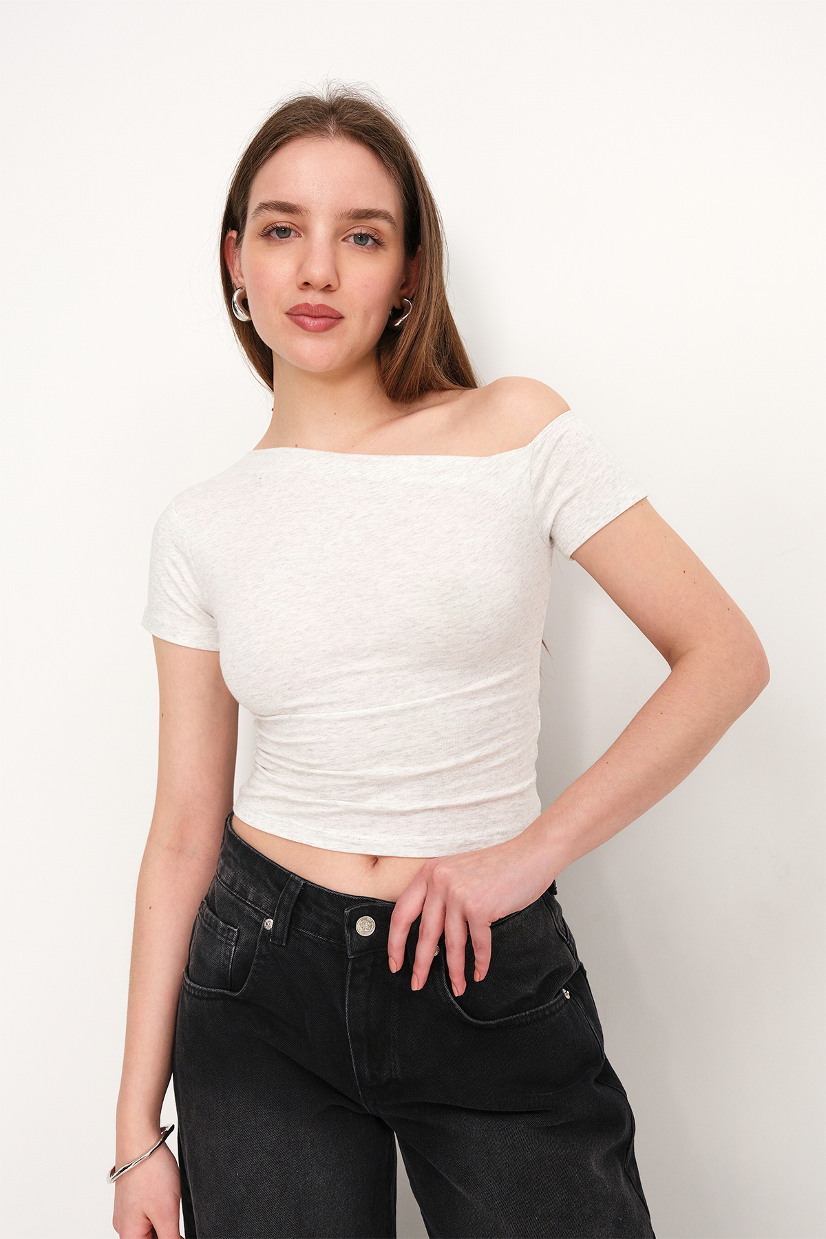 Addax  Kayık Yaka Basic T-shirt P1749 - Görsel 4