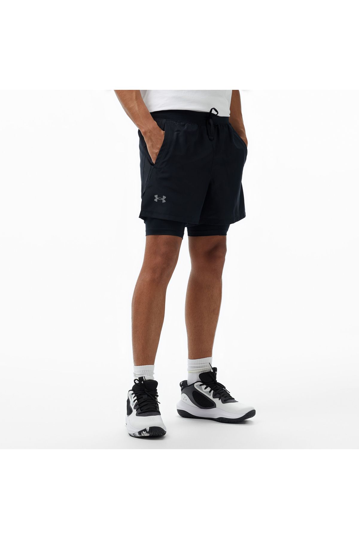 شورت ورزشی مشکی مردانه های UA 2 در 1 5 001 Under Armour