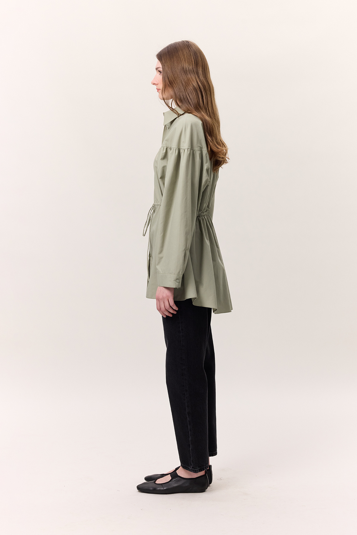 Manuka-Green Detailed Tunic Bow Tie 5