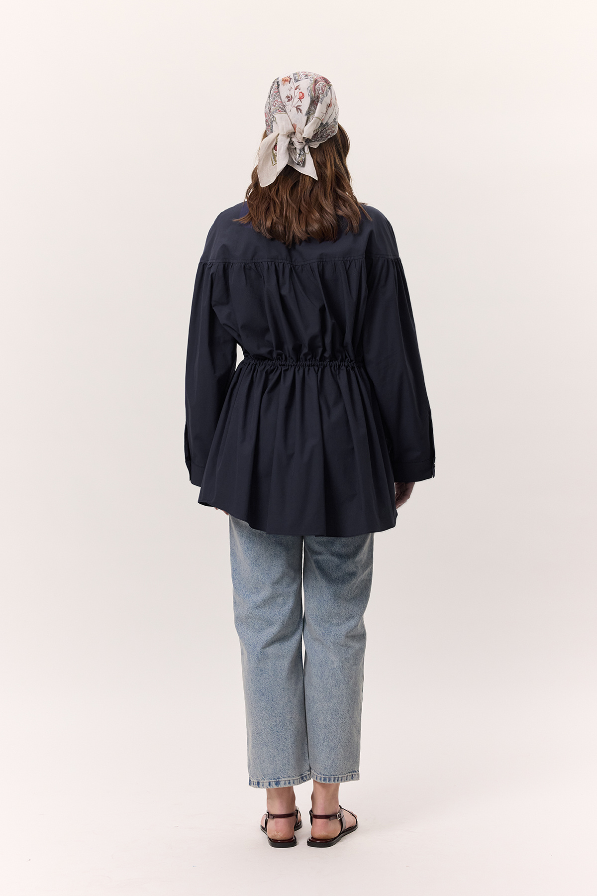 Manuka-ŠNĚROVACÍ VÝKRČNÍK DETAILNÍ TUNIKA NAVY BLUE 6