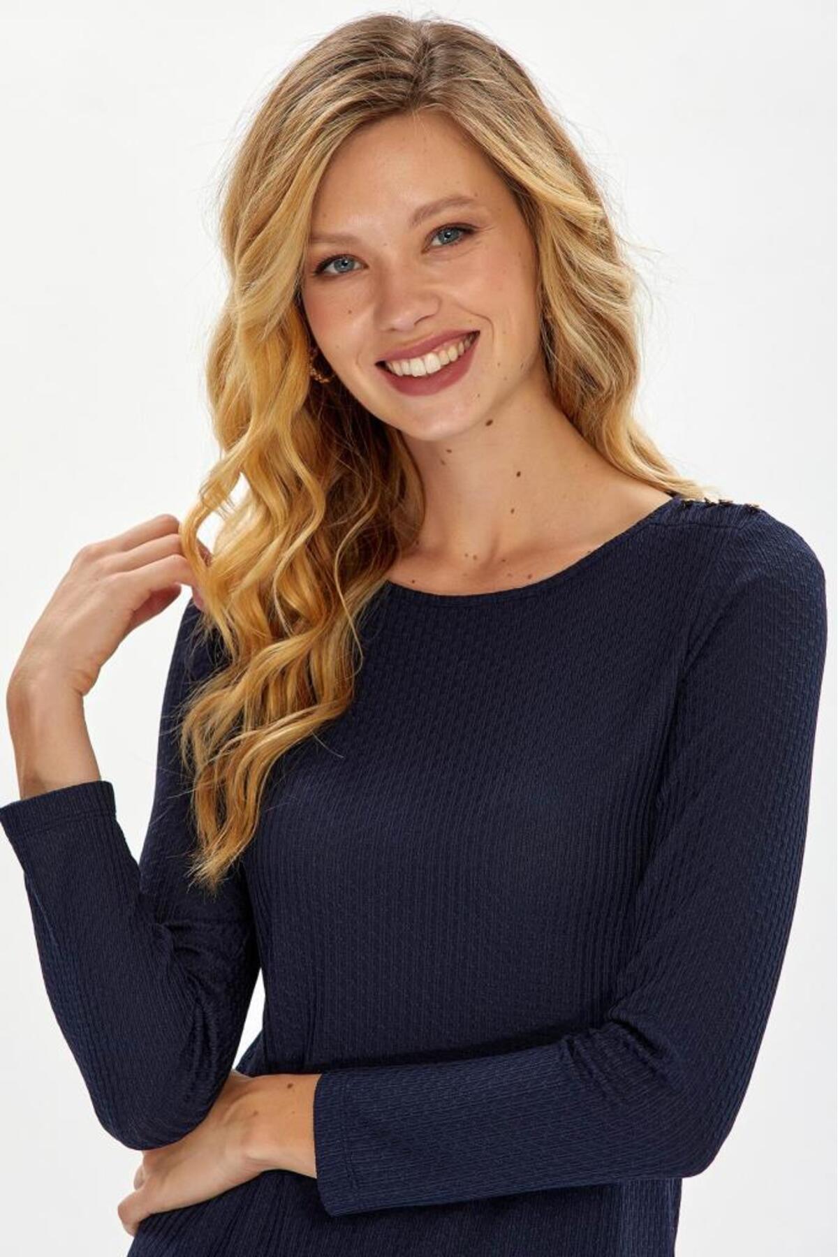 İkiler  Bisiklet Yaka Tek Omuzu Düğmeli Bluz 234-1206 - Görsel 4