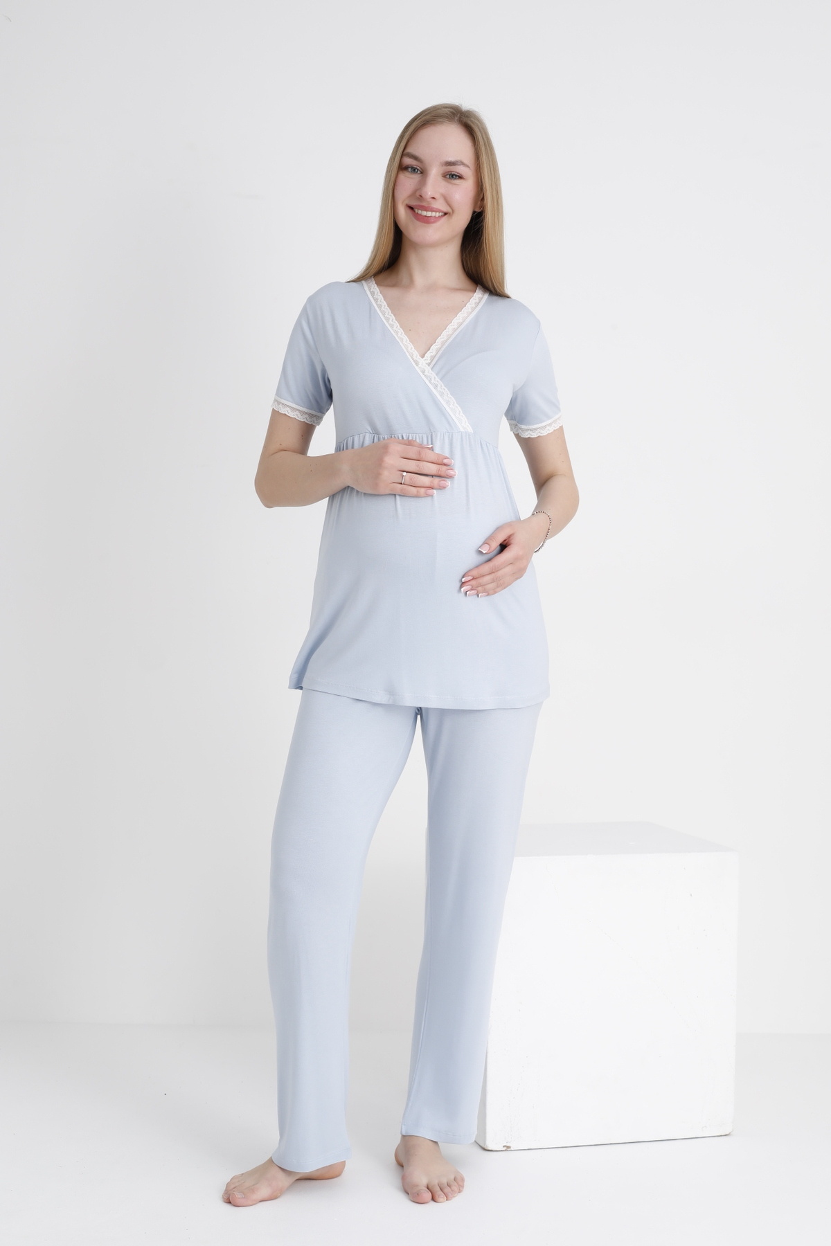 Miss Dünya Lissa-Lace Trimmed V-Neck Maternity and Maternity Pajama Set 4