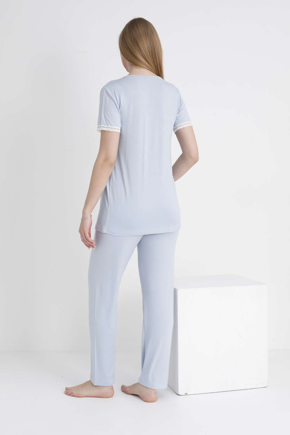Miss Dünya Lissa-Lace Trimmed V-Neck Maternity and Maternity Pajama Set 5