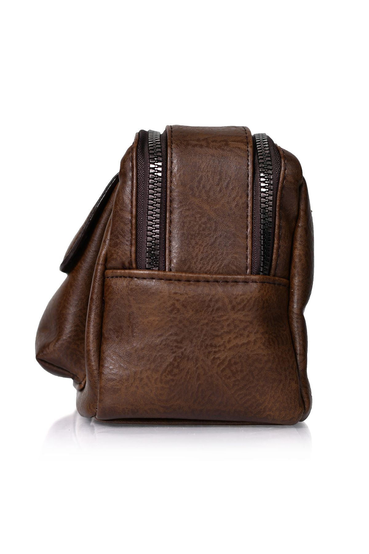 MORANO-Murano Clutch Bag is a comfortable, portable, and multi-functional bag. 3