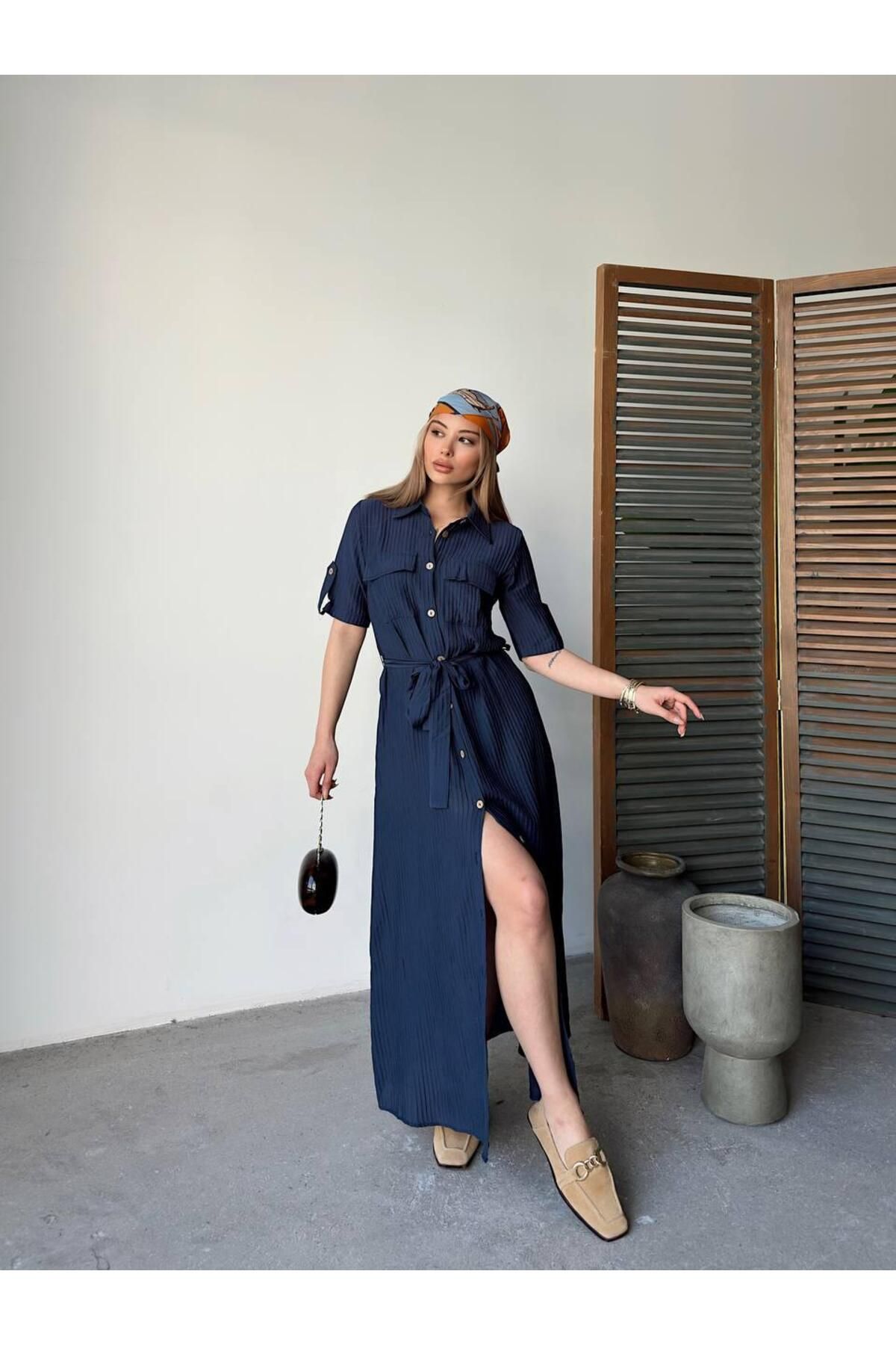 LE CARAMBOLE-Women's Navy Blue Polo Neck Pocket Belted Front Button Long Dress 5