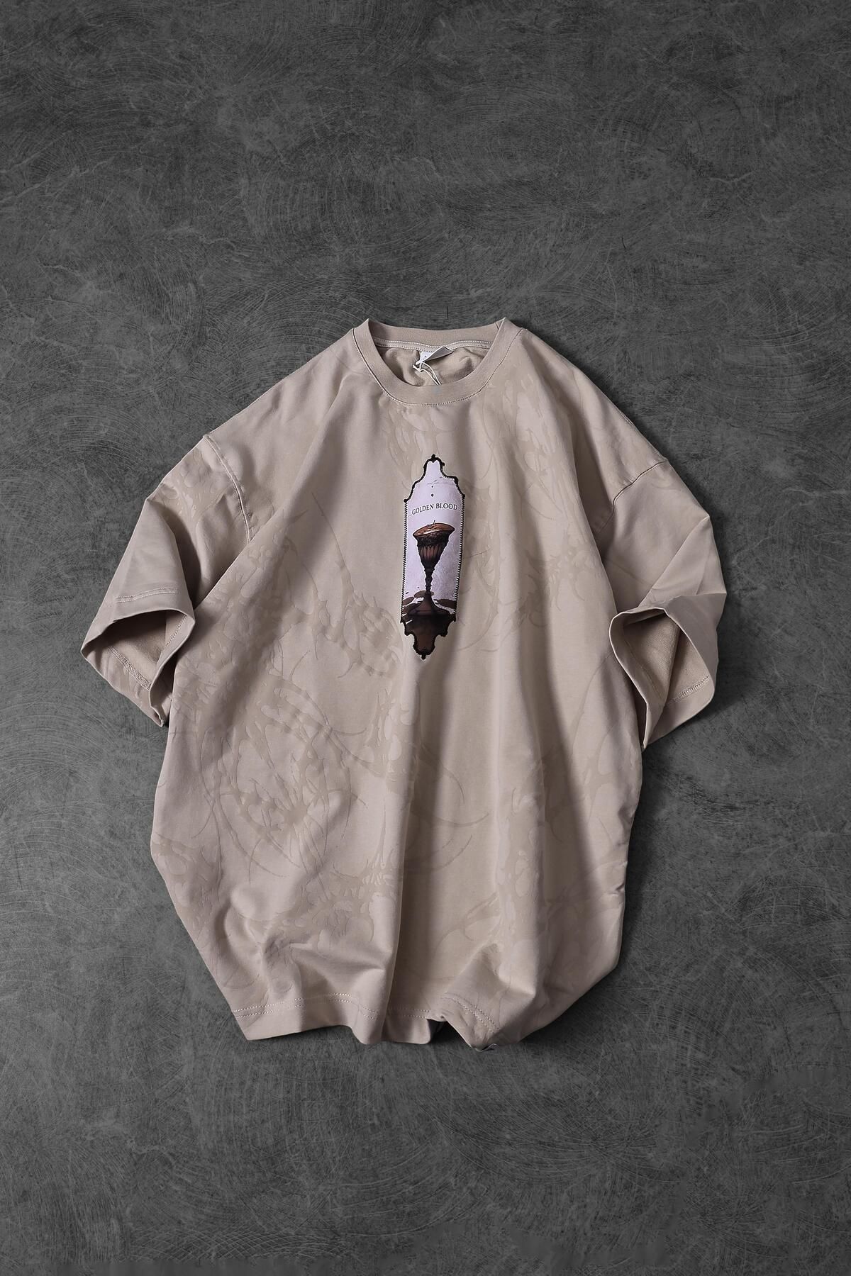 Slatra-Men's Beige Golden Blood Printed Patched Oversize Half Zipper Tshirt 3