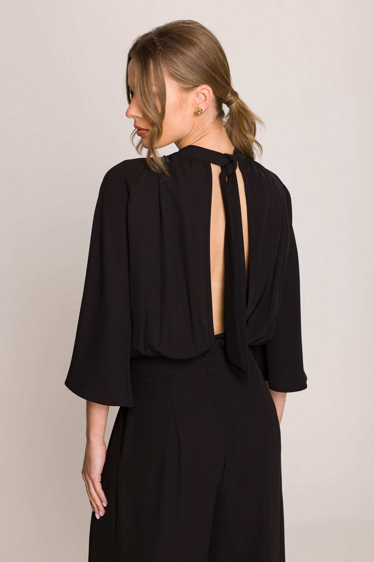 Stylove-Jumpsuit with wide sleeves and tie at the back 3