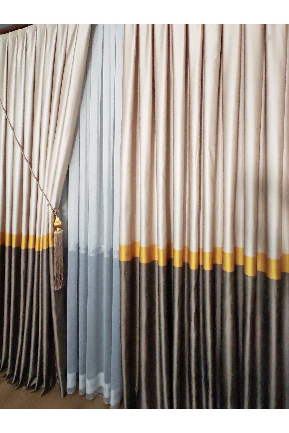 Yuka-Milano Adde Panel Background Curtain, Mink Brown and Gold Stripe Single Wing 1/3 Dense Pleated 5