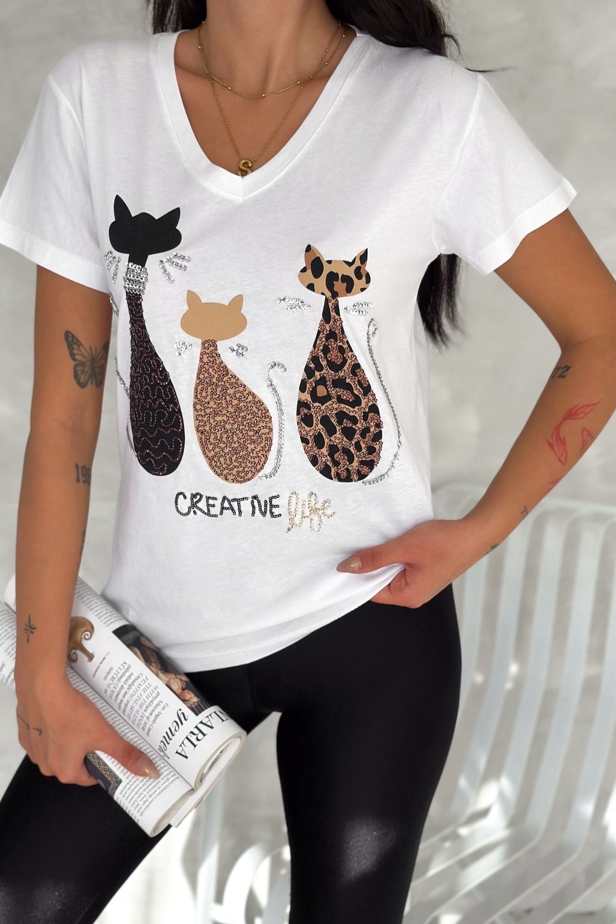 FEMELLE-Women's White V-Neck Large Size Cat Sequin Sequin Embroidered 100% Cotton T-Shirt 5