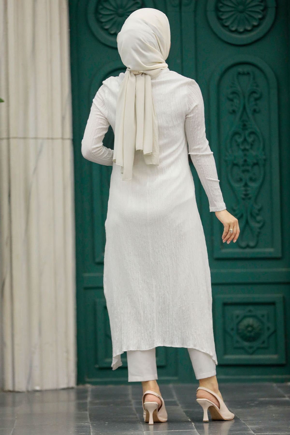 Neva Style-Buttoned Ecru Hijab Tunic 5401E 3