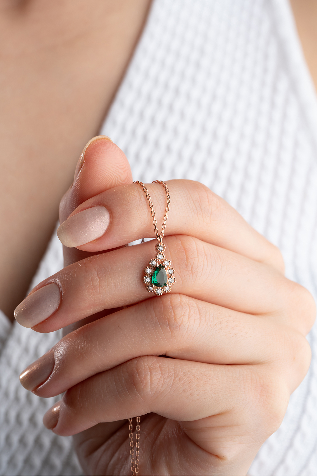 Silvano Jewelry 925 Ayar Gümüş Zümrüt Yeşili Damla Kolye görsel 2