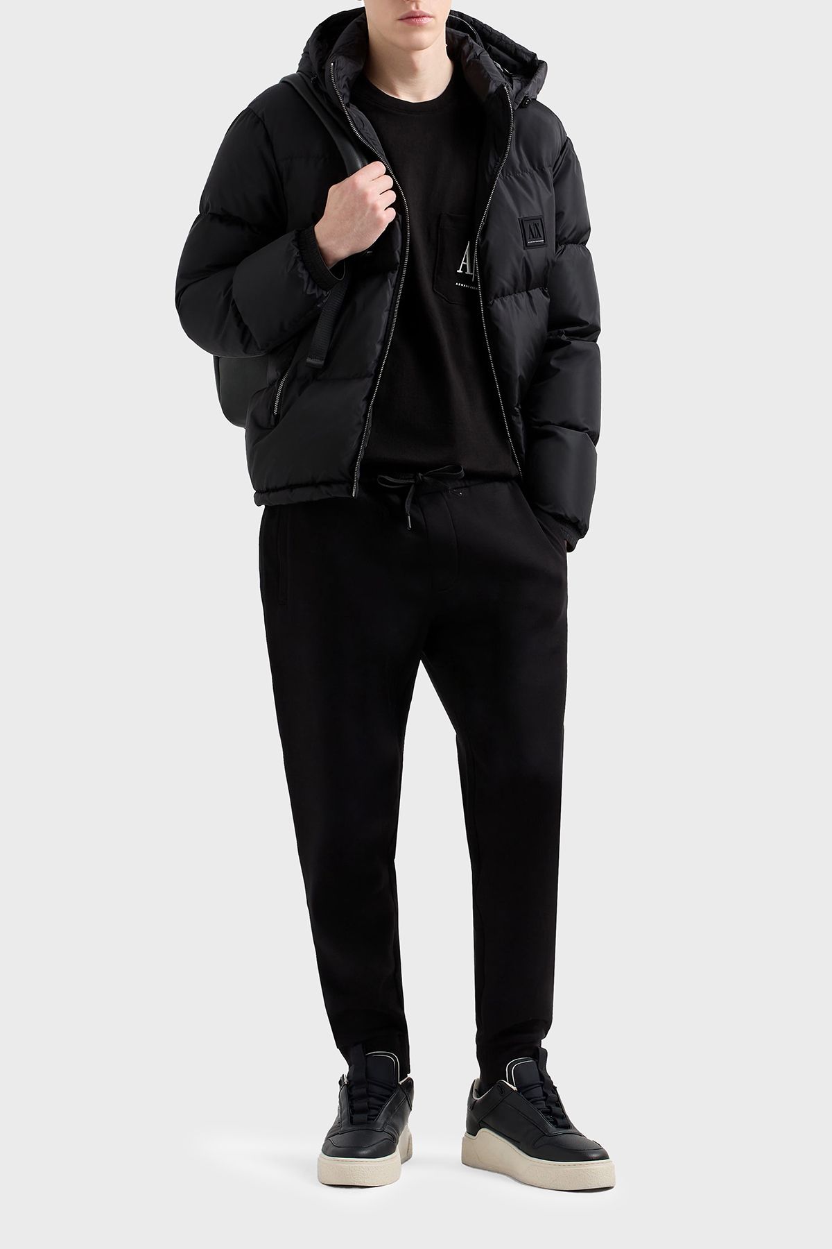 شلوار کش دار نخی با تناسب معمولی کمر آجدار ساق پا شلوار شلوار مردانه XM Armani Exchange