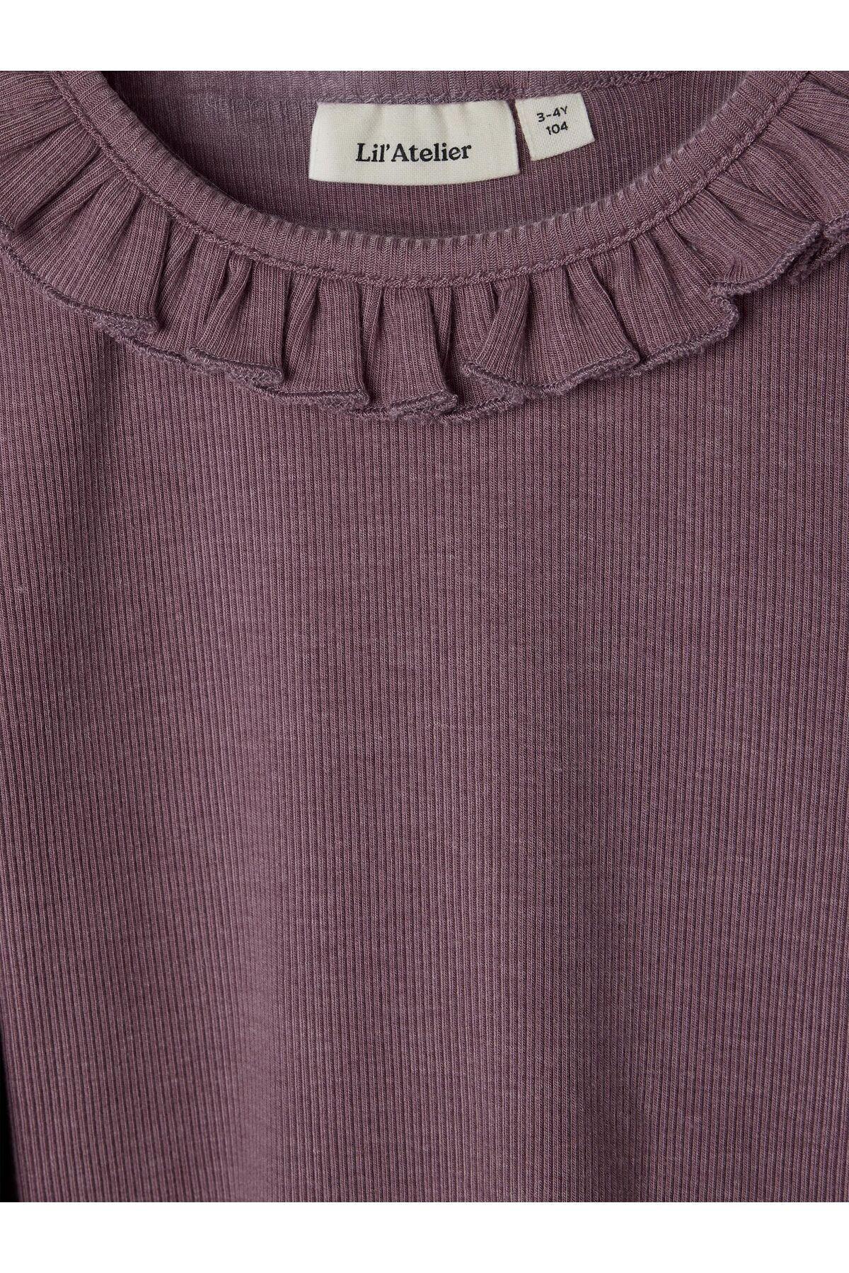 Lil' Atelier-Oberteil mit langen Ärmeln Slim Fit 4