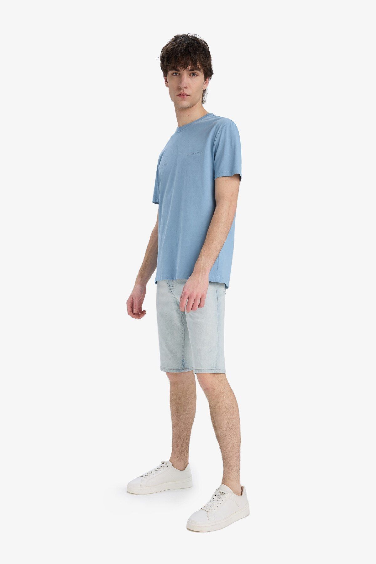 complete the look image
