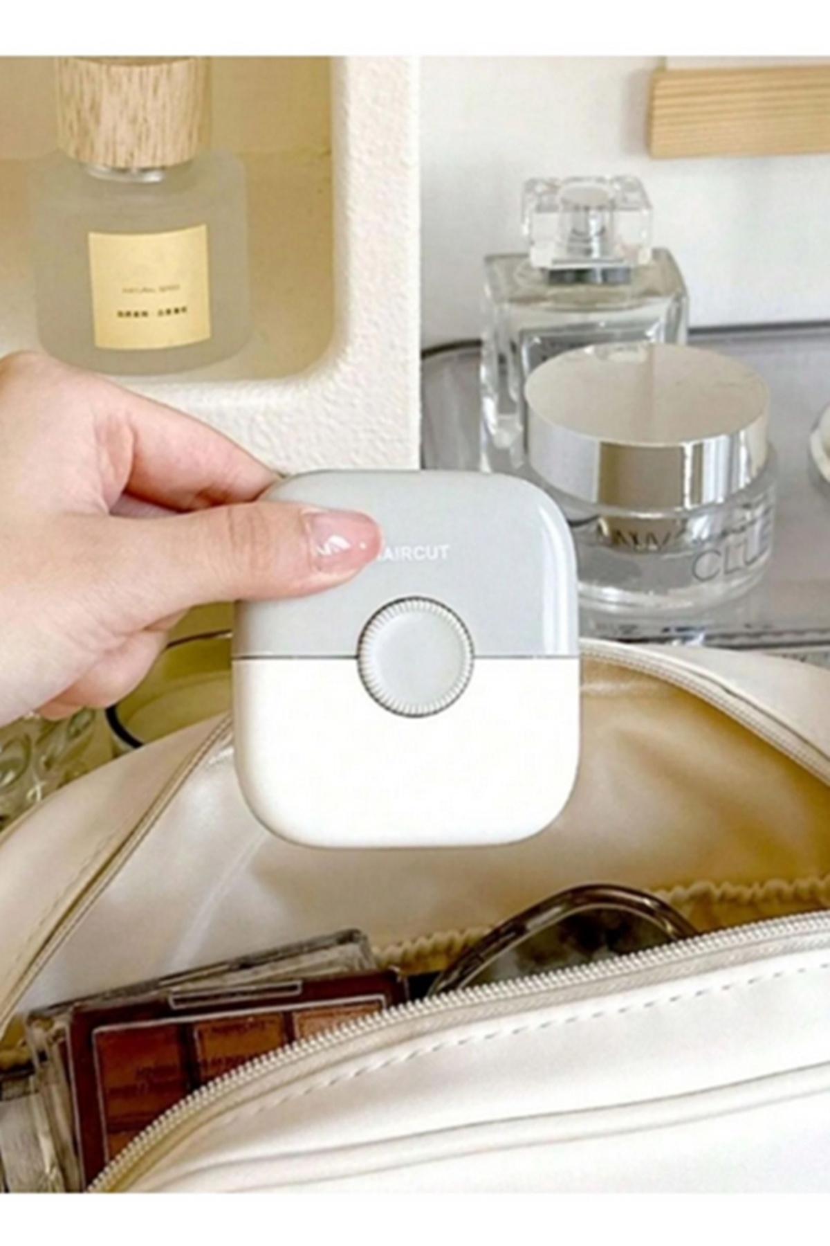 DeftHike Yeni Model Kapaklı ve Çift Taraflı Jilet Uzunluğu Ayarlanabilir Bebekler İçin Saç Düzeltme Tarağı fotoğrafı 5 (önizleme)