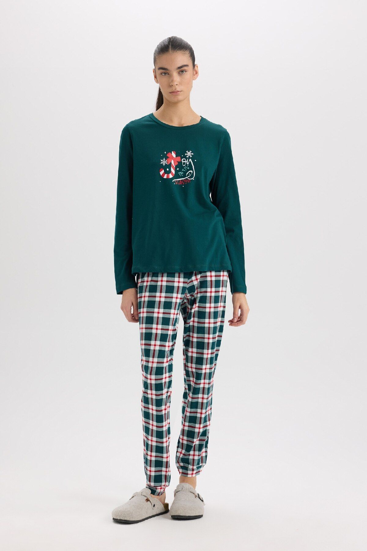 DeFacto-Pajama Set to Fall in Love - Regular Fit, Long Sleeve, Top Check, Long Bottom D2283Ax24Wn 3