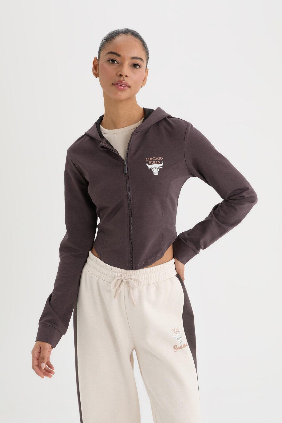 DeFacto-Nba Chicago Bulls Slim Fit Hooded Zip-Up Cardigan - D6137Ax25Sp 7
