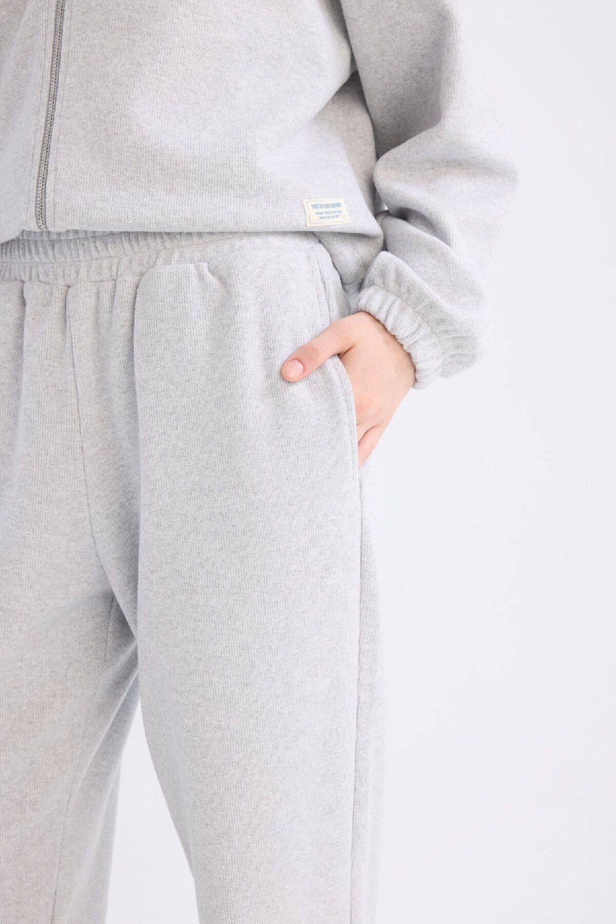 DeFacto-Coool Basic Jogger Sweatpants - Elastic Waist Leg E1478ax24wn 5