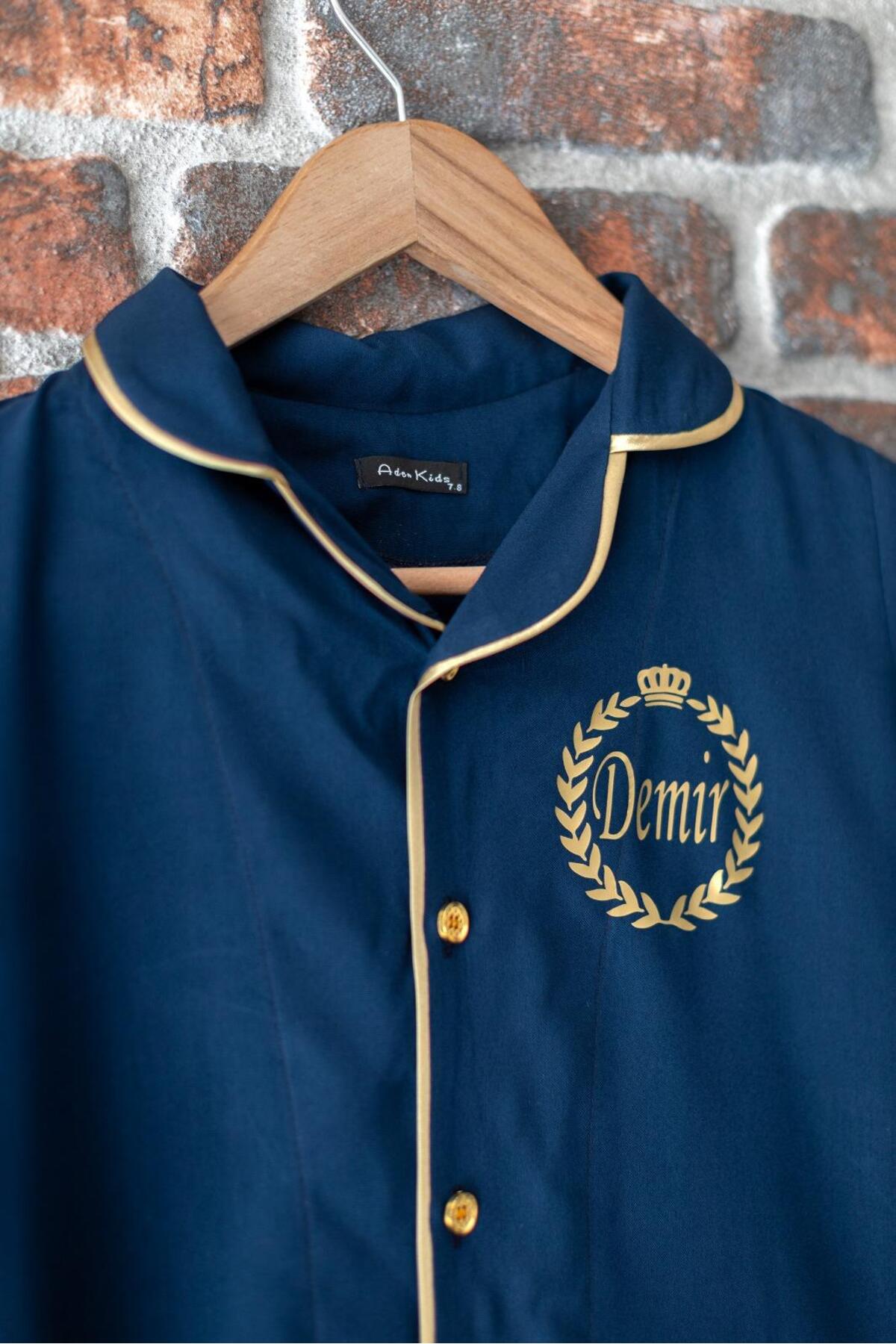 ADEREN KİDS SÜNNET PİJAMASI YAZLIK KISA KOLLU PAMUK KİŞİYE ÖZEL İSİM BASKILI LACİVERT GOLD fotoğrafı 2 (önizleme)