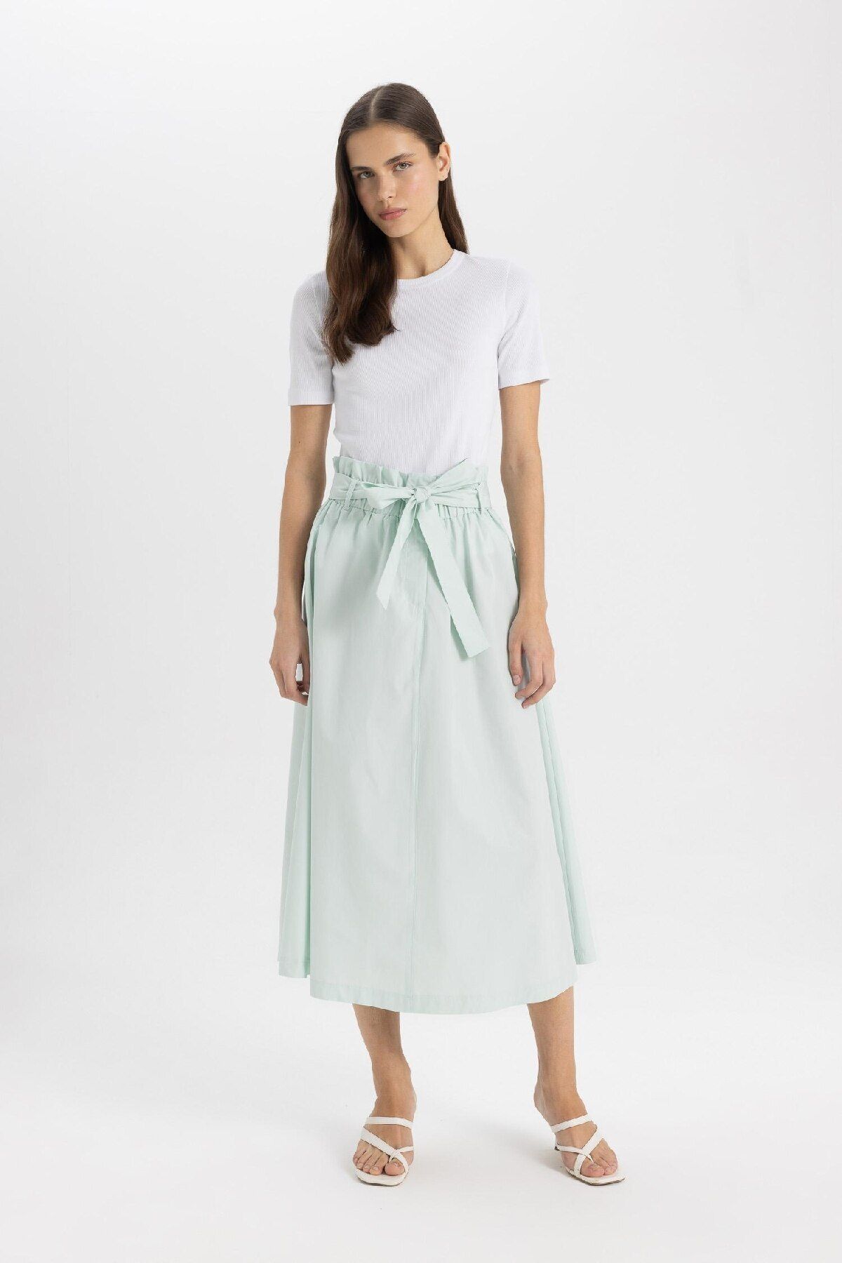 DeFacto-A-Line Regular Waist Poplin Midi Skirt C7238AX24SM 2