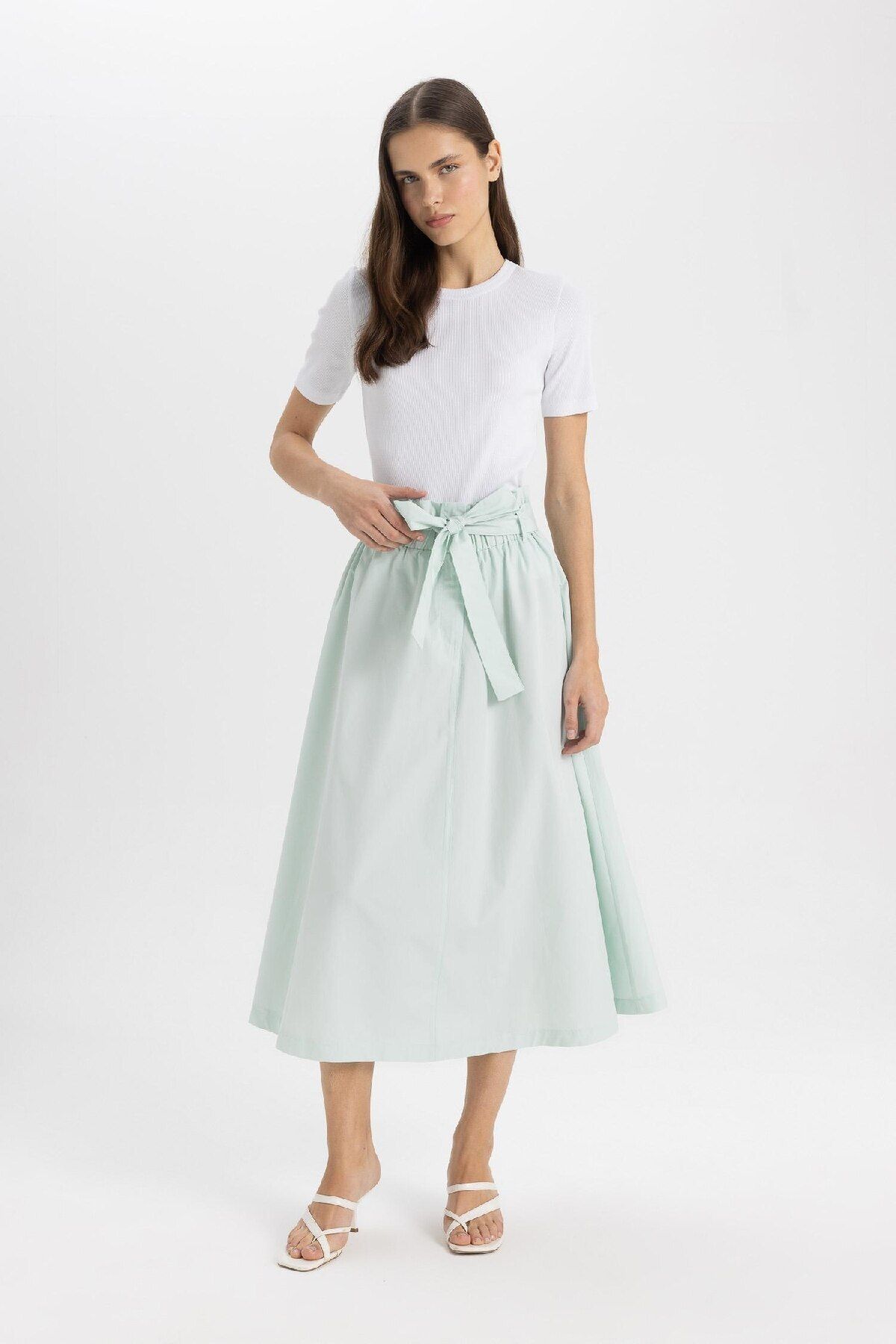 DeFacto-A-Line Regular Waist Poplin Midi Skirt C7238AX24SM 4