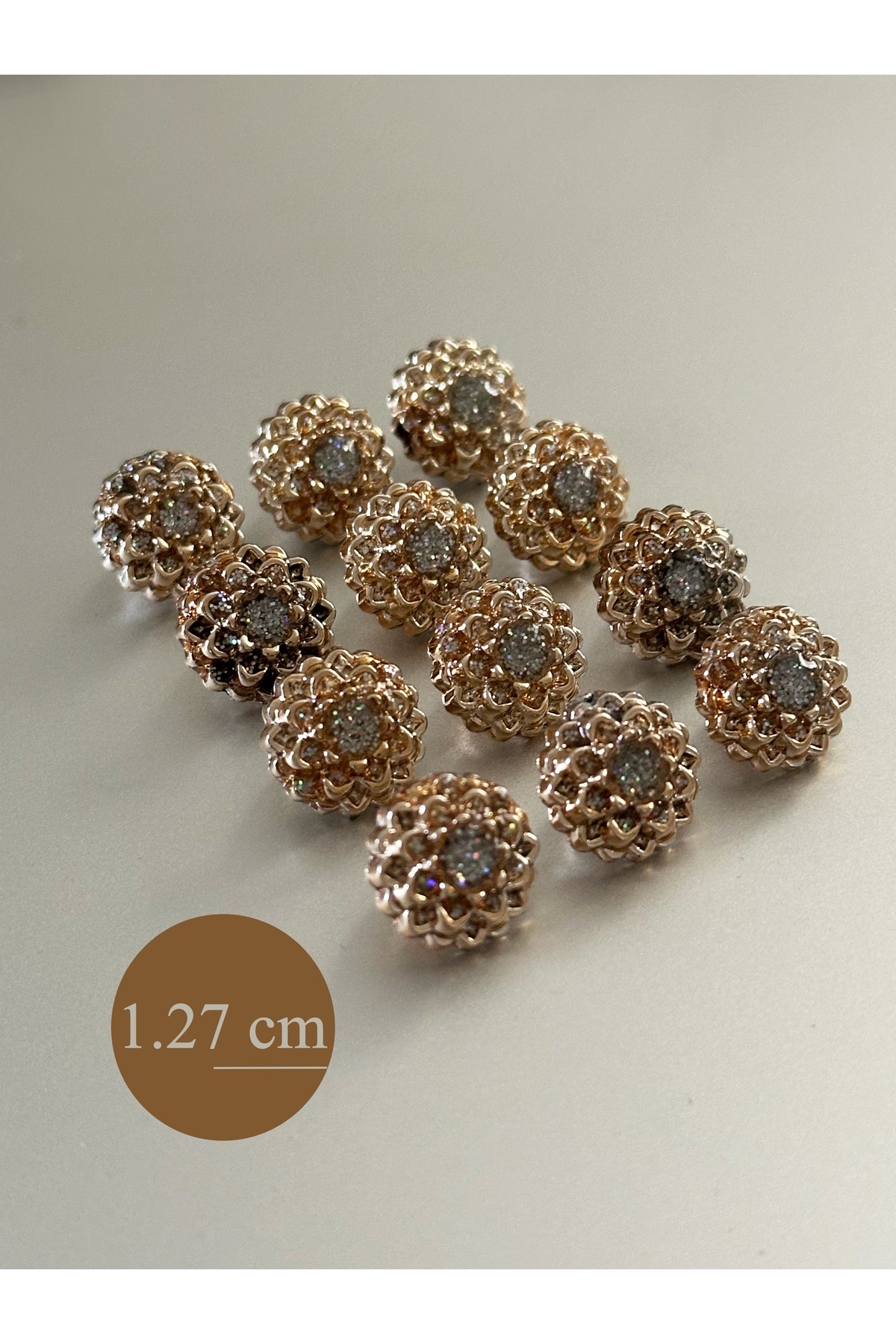 aensia Gold Üzeri Simli Mineli Çiçek Model 1.27 CM Metalize Gömlek Bluz Düğme -12li Paket