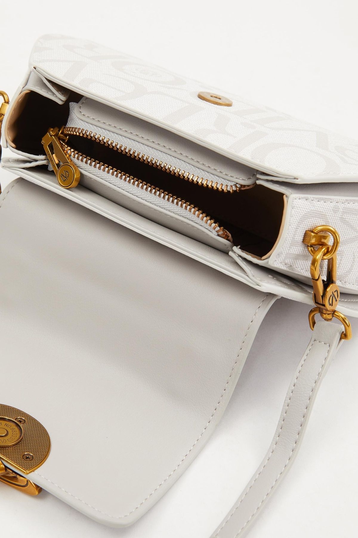 Levidor-White Women's Hand and Shoulder Bag 930281 2