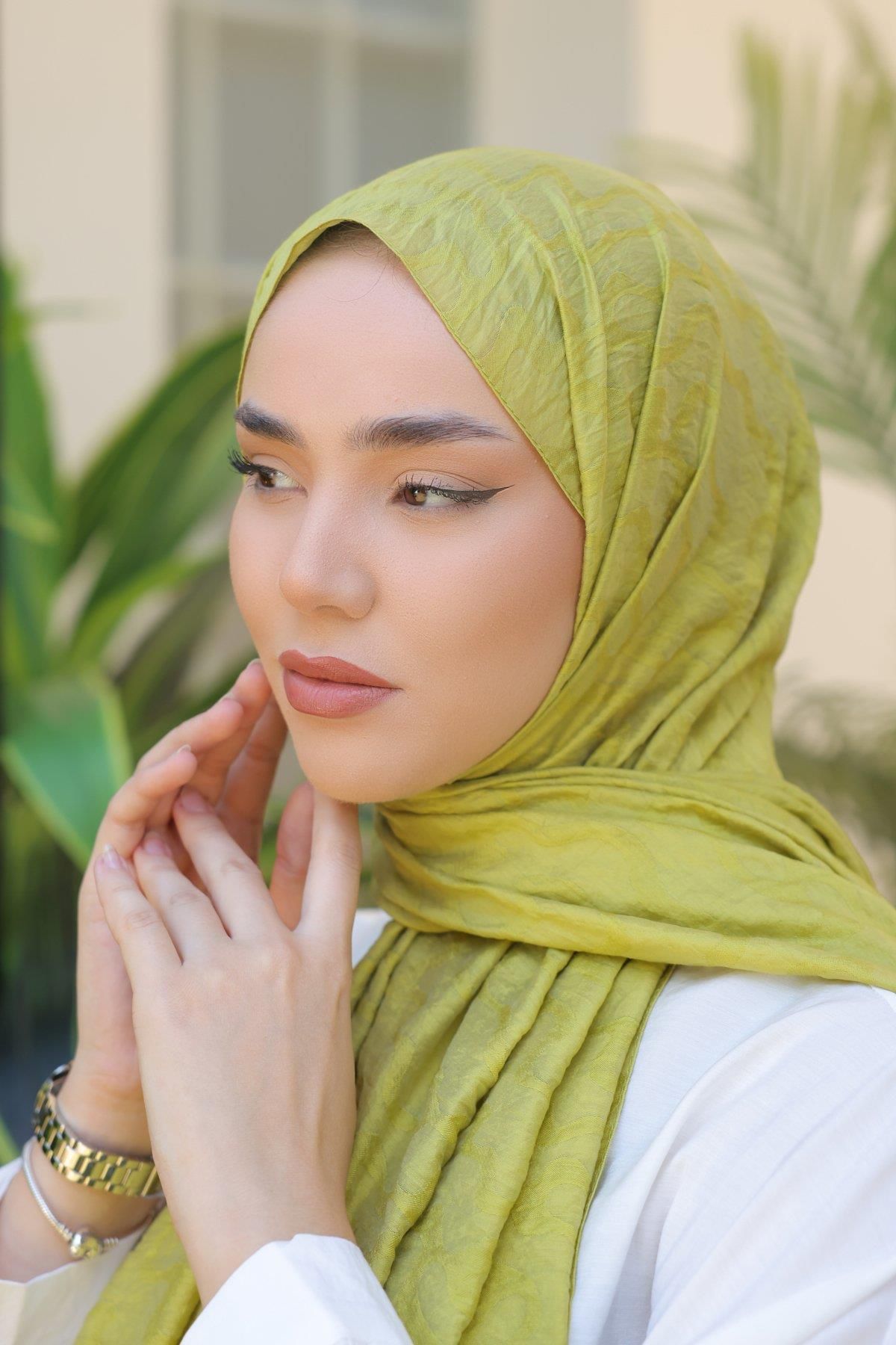 Silk Home-Olinda Shawl Model 49001-46 7
