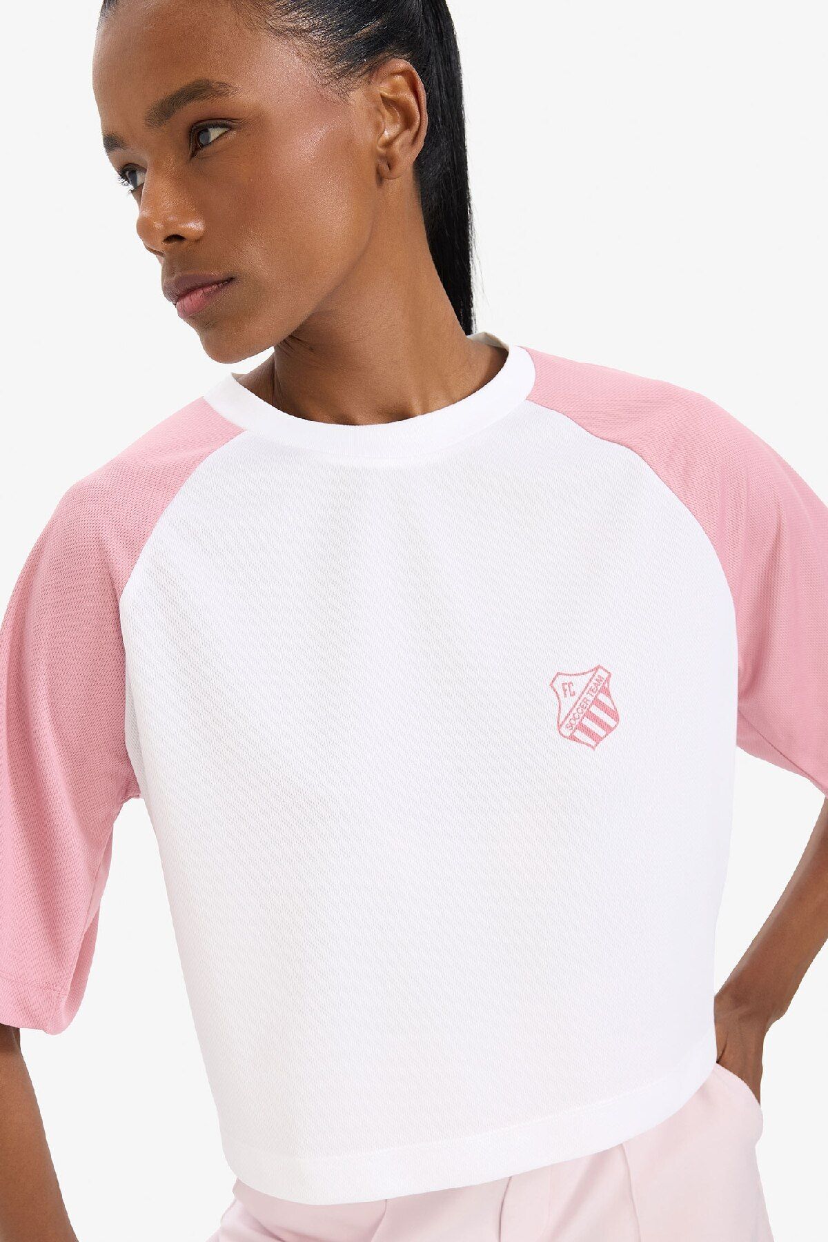 DeFacto-Тениска Athlete Fit Crop T-Shirt - D8031ax25sp 5