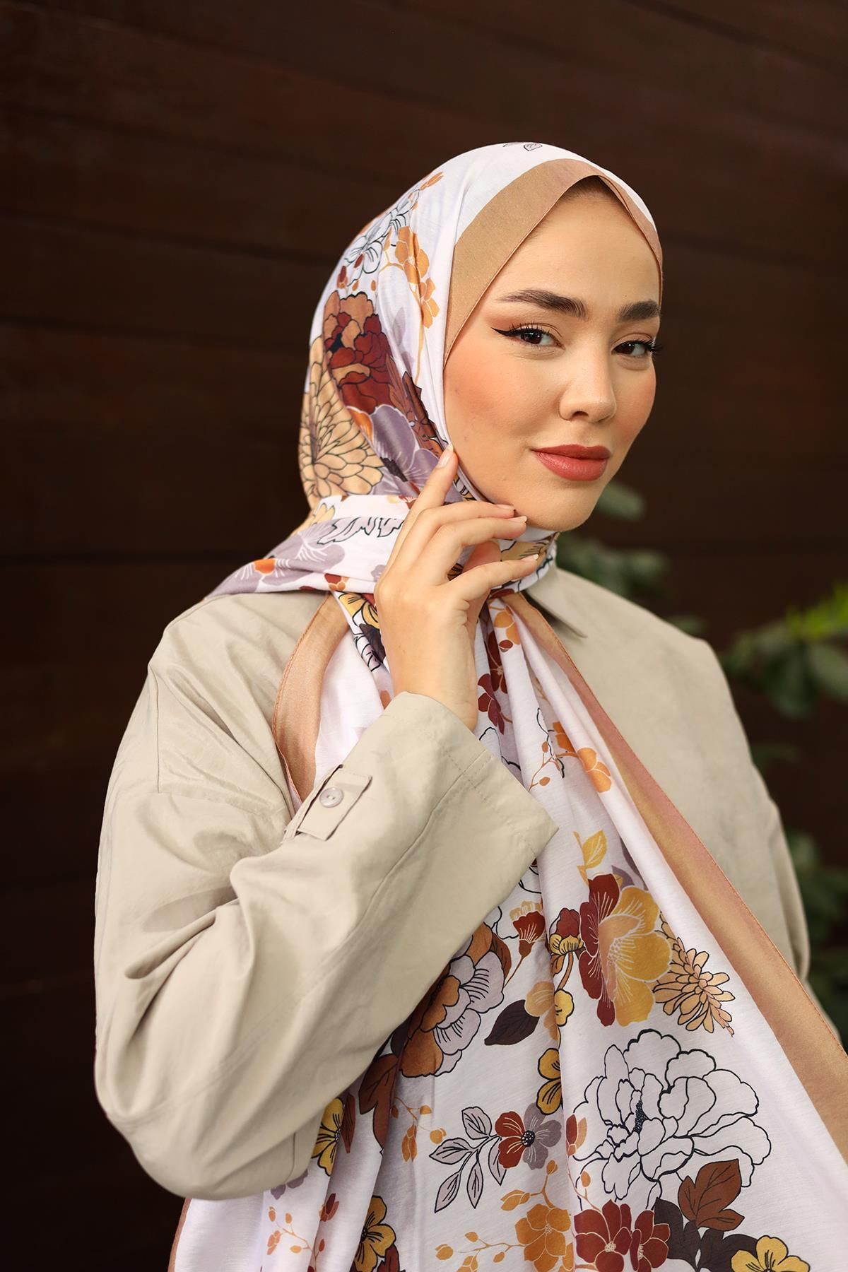 Silk Home-Olinda Shawl Model 49004-36 3