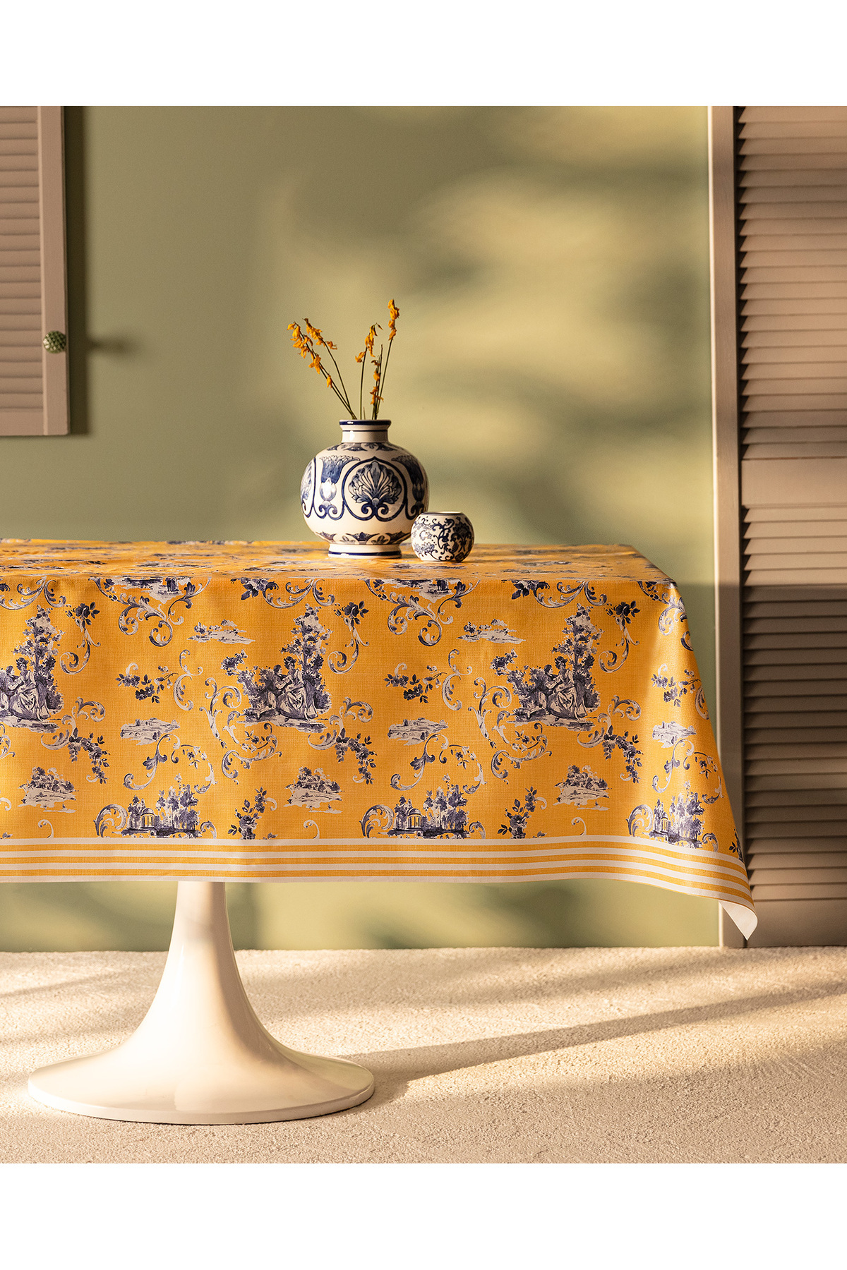 Madame Coco-Nora PVC-Tischdecke – Gelb/Blau – 140 x 200 cm 1