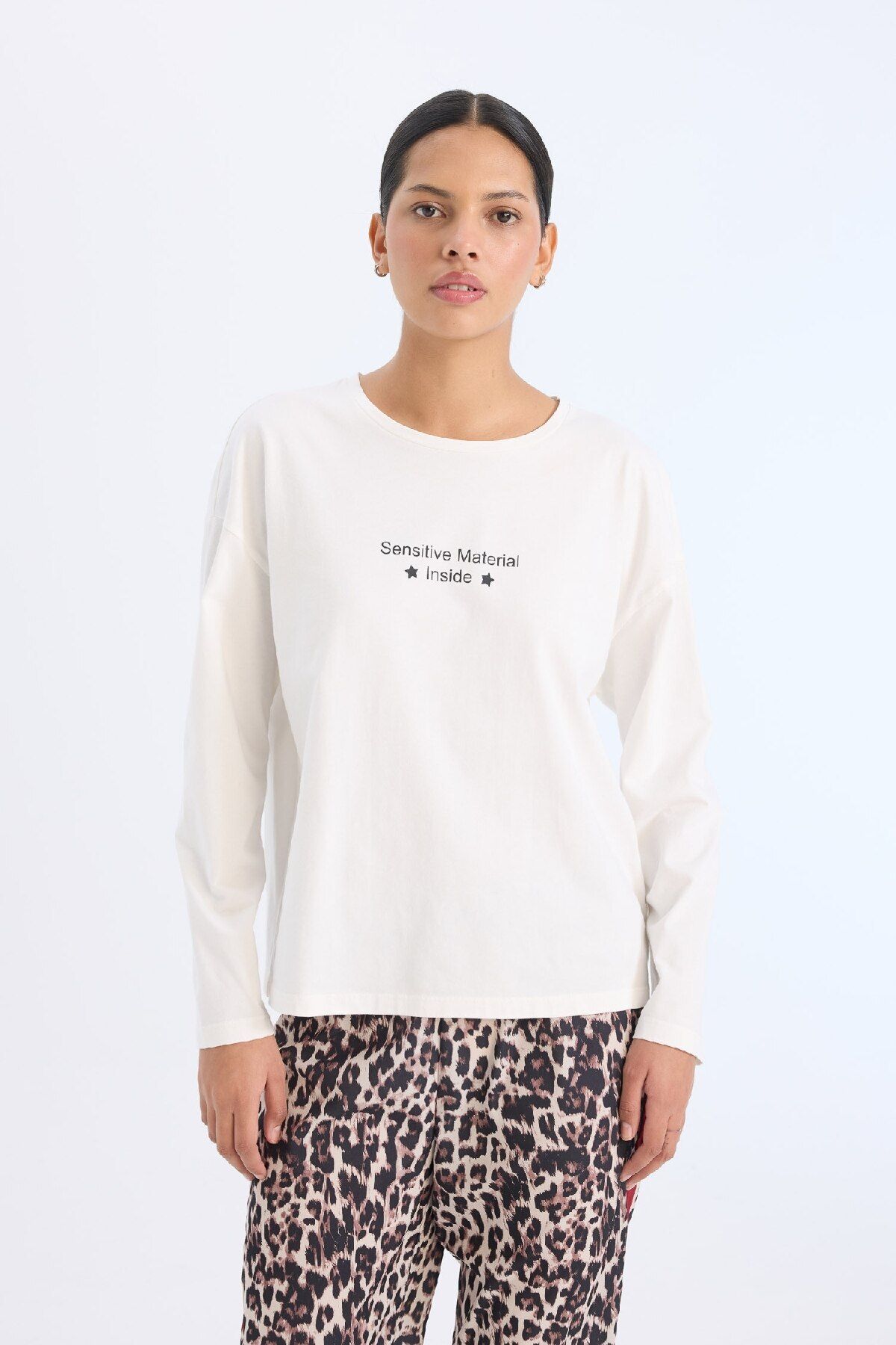 DeFacto-Pajamas Set Regular Fit Long Sleeve Printed Top Leopard Print Long Bottom-Fall in Love E2352Ax24Wn 4