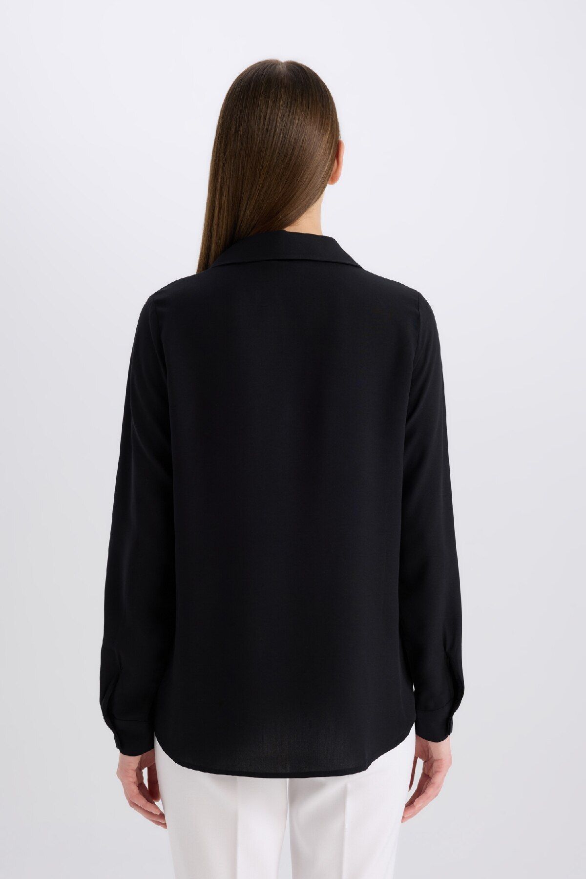 DeFacto-Normale Passform, einfarbiges Basic-Langarmshirt Z6472az25sp 6