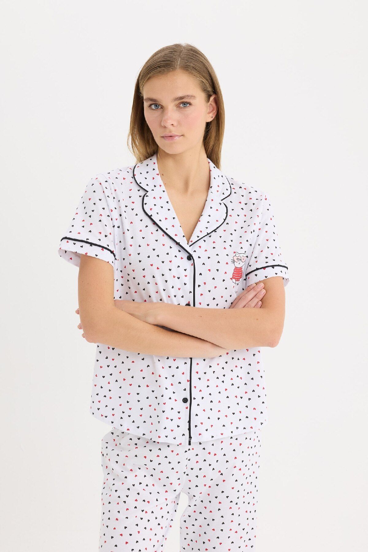 DeFacto-Pajama Set Short Sleeve Button Top Flexible Waisted Long Bottom-Fall in Love D8455Ax25Sp 3