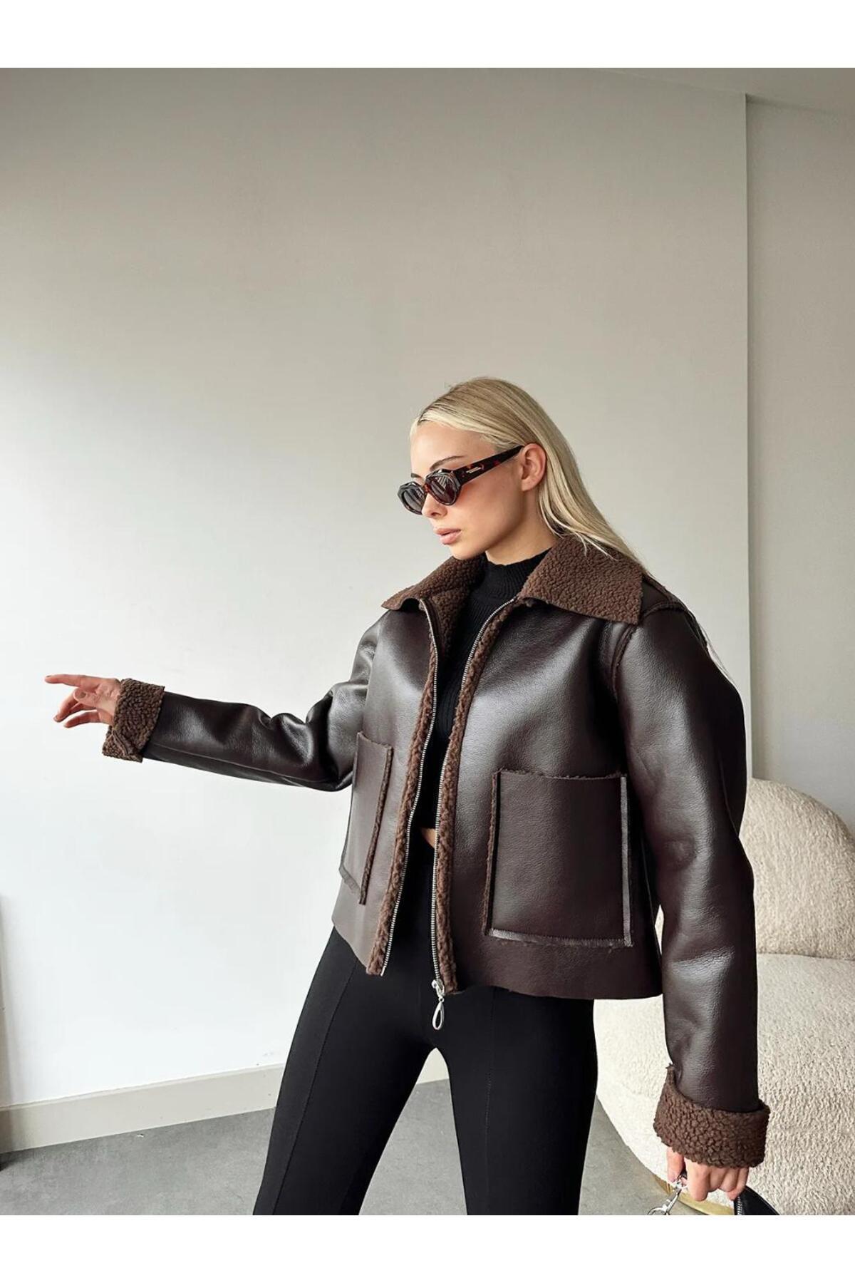 moda armanc-Brown Faux Leather Jacket with Fur Detail 2