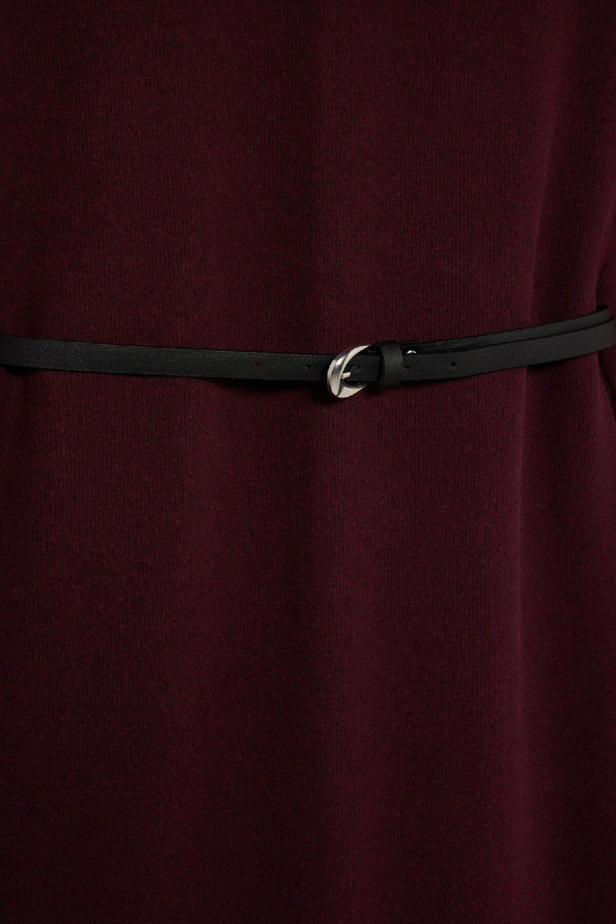 DeFacto-Reguläre Passform, Rundhalsausschnitt, lange Ärmel, Gürtel, Thessaloniki-Stoff, Maxi-Hijab-Kleid E5790ax25sp 8