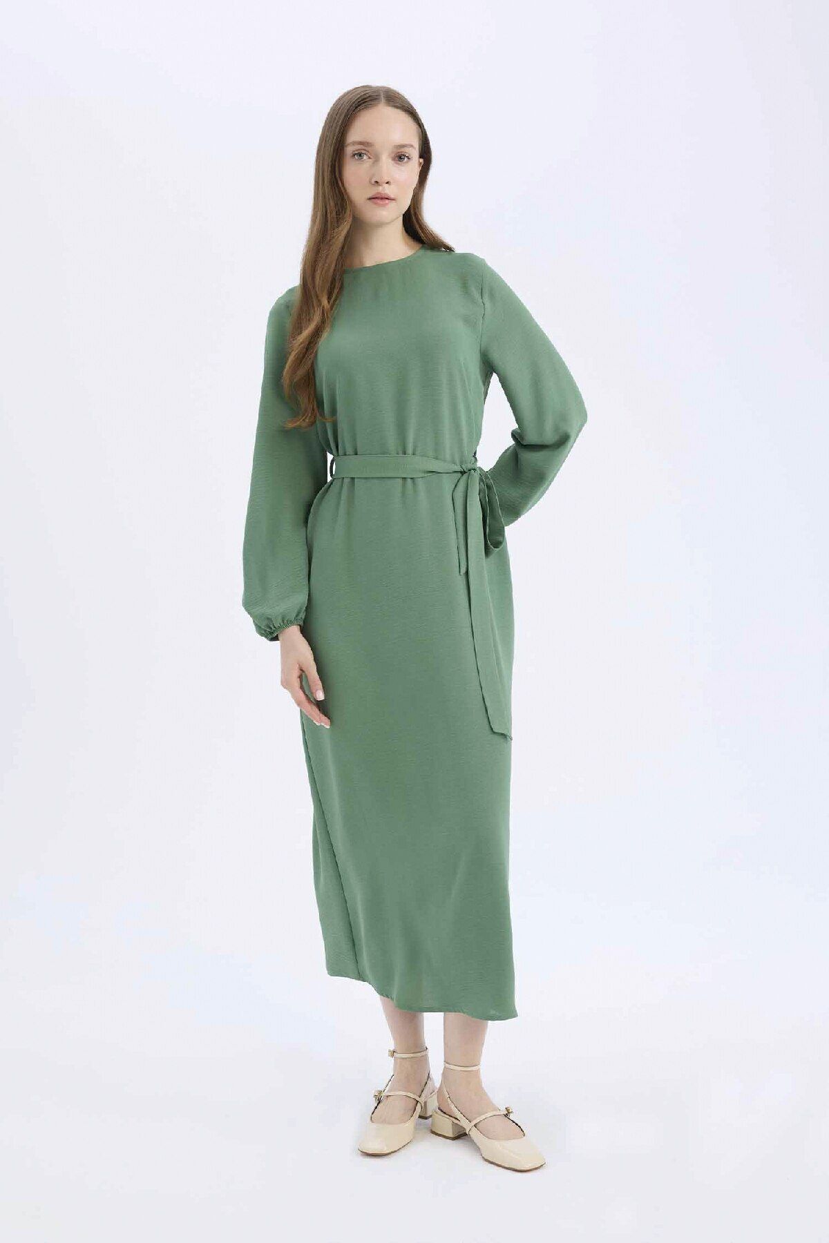 DeFacto-Aerobin-Langarmkleid mit normaler Passform, Rundhalsausschnitt, Midi E5268AX25SP 2