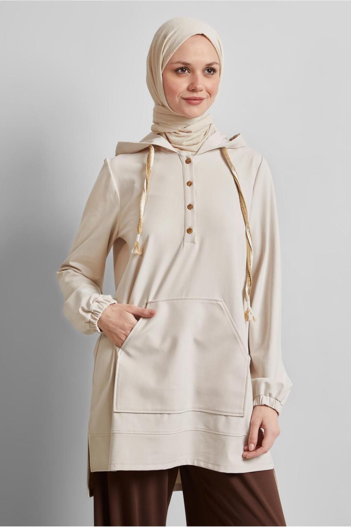 تونیک ورزشی کلاه دار 45472 Alvina