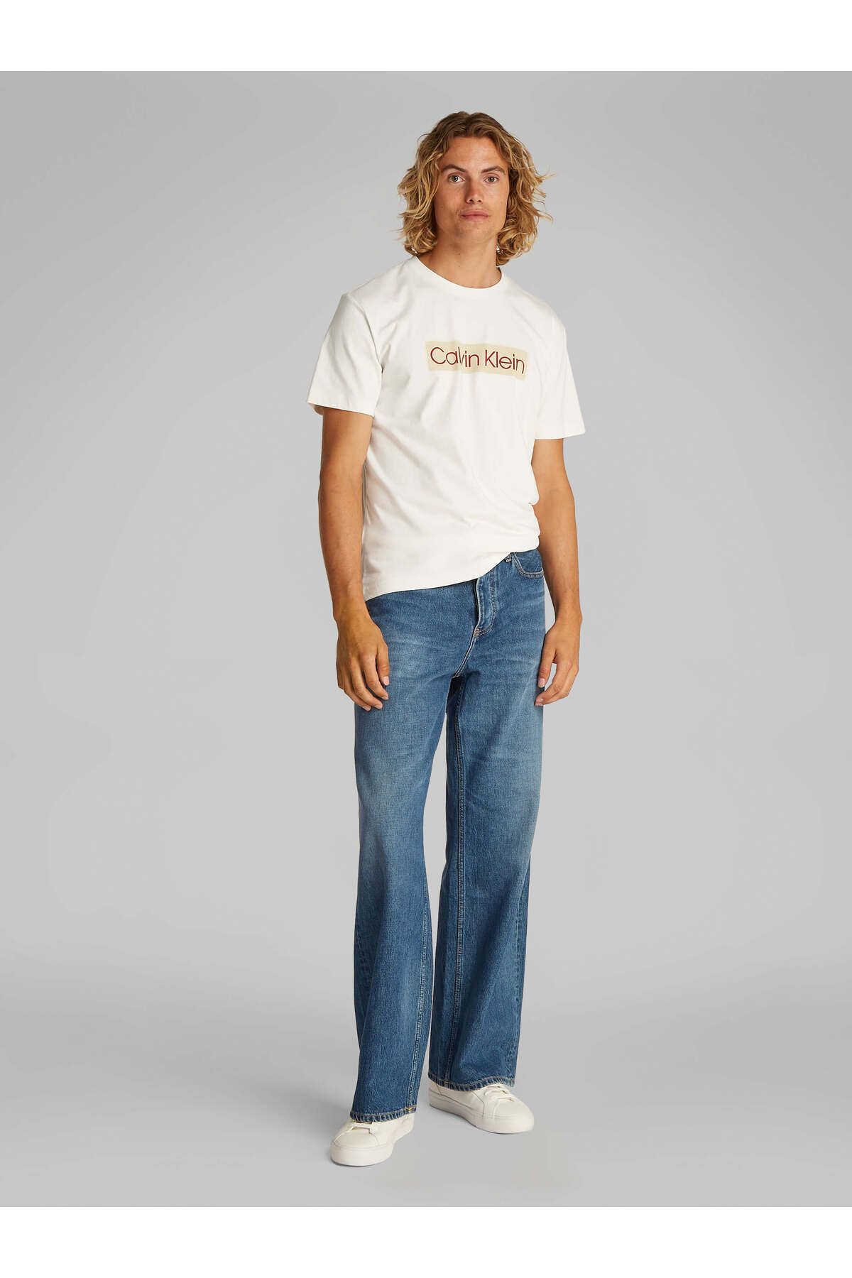 complete the look image