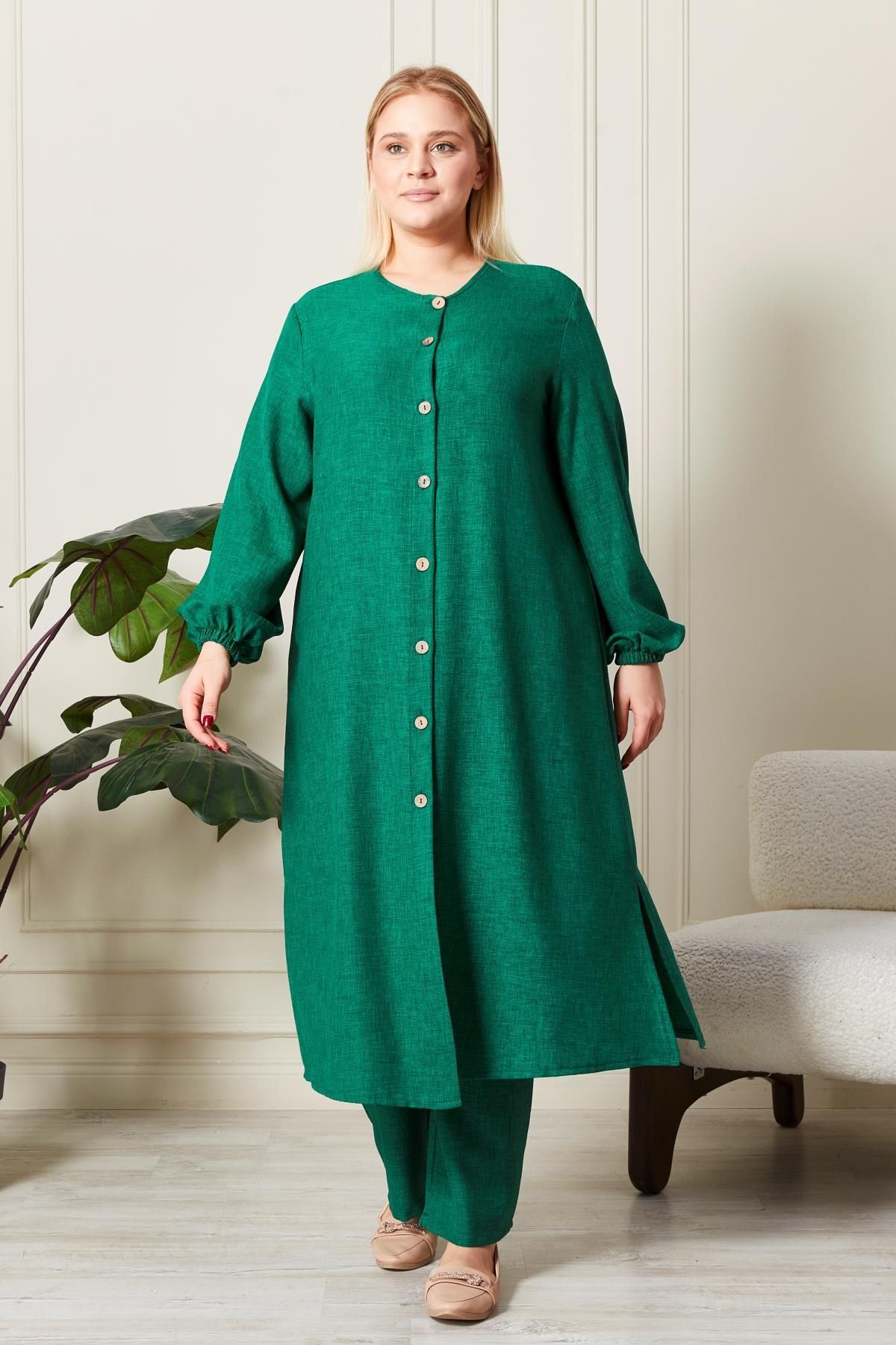 Ferace-Linen Large Size Ayrobin 2-Piece Set - Women 4
