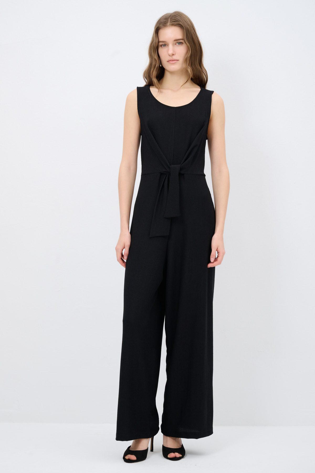 Love My Body Düğüm Detaylı Tulum