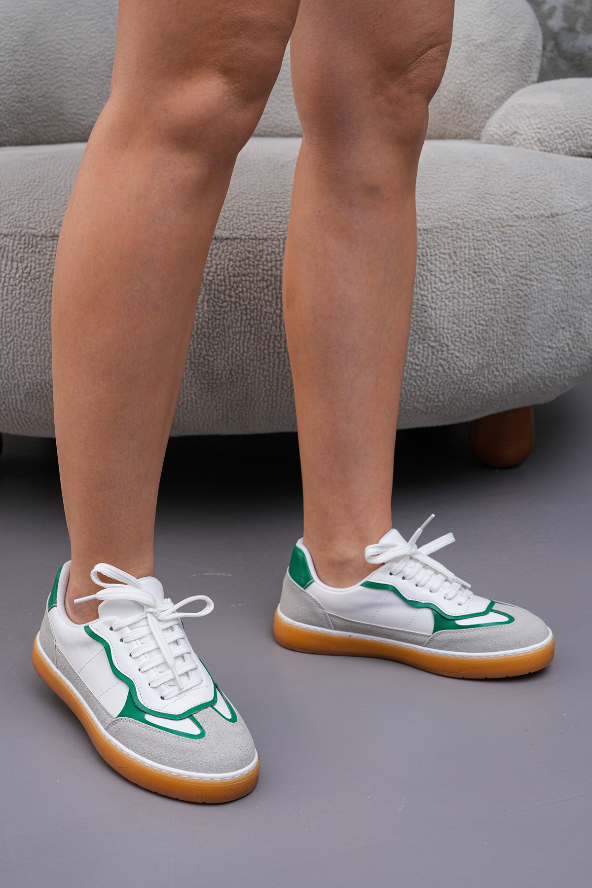 BRUCE WOMEN'S SPORTS SHOES