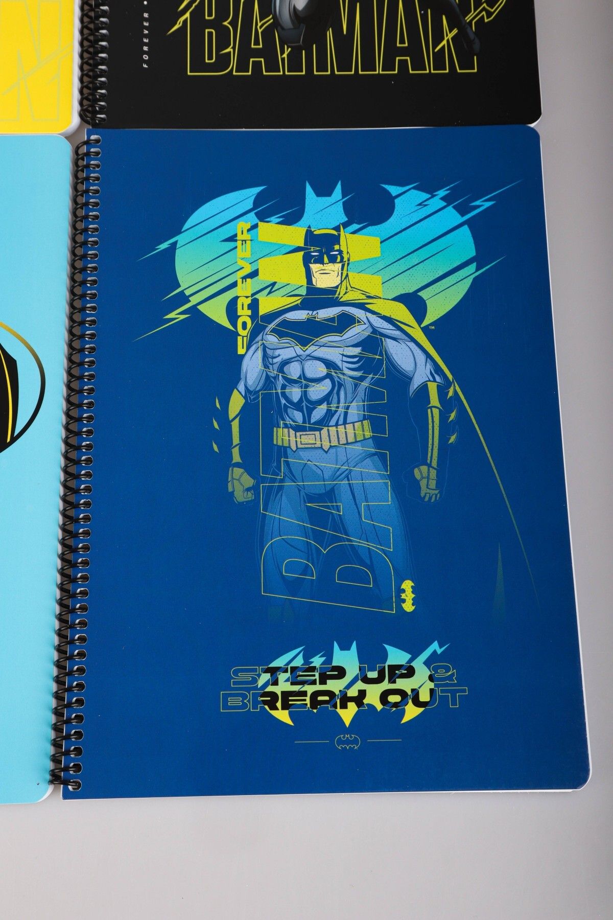 Batman-Dekomus with Licensed Batman "Single" A4 80 Sheets Checked Notebook 4