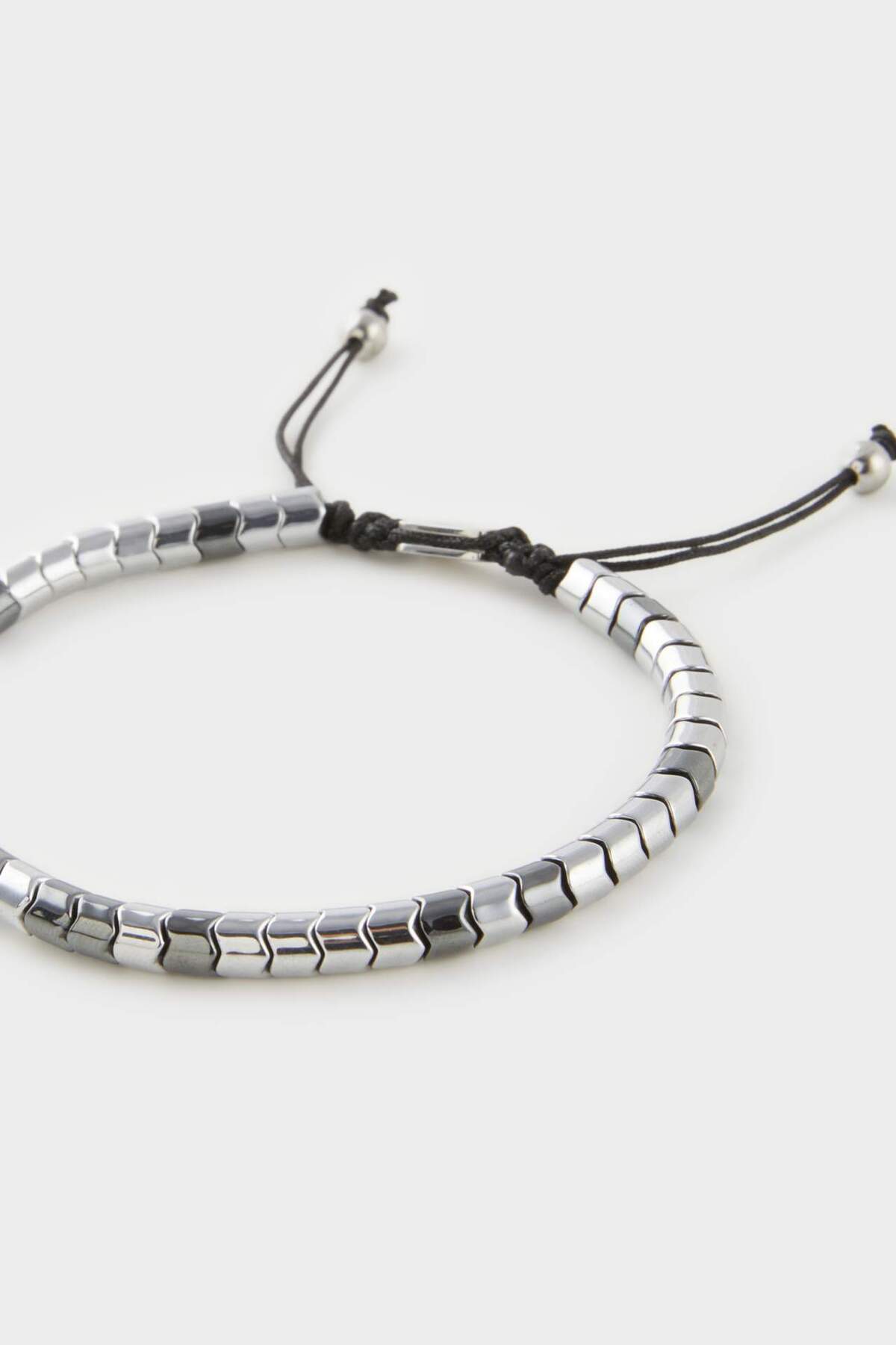 DeFacto-Atolyewolf X Herren-Armband aus silbernem Hämatitstein mit Stahlfragmenten E6180axns 4