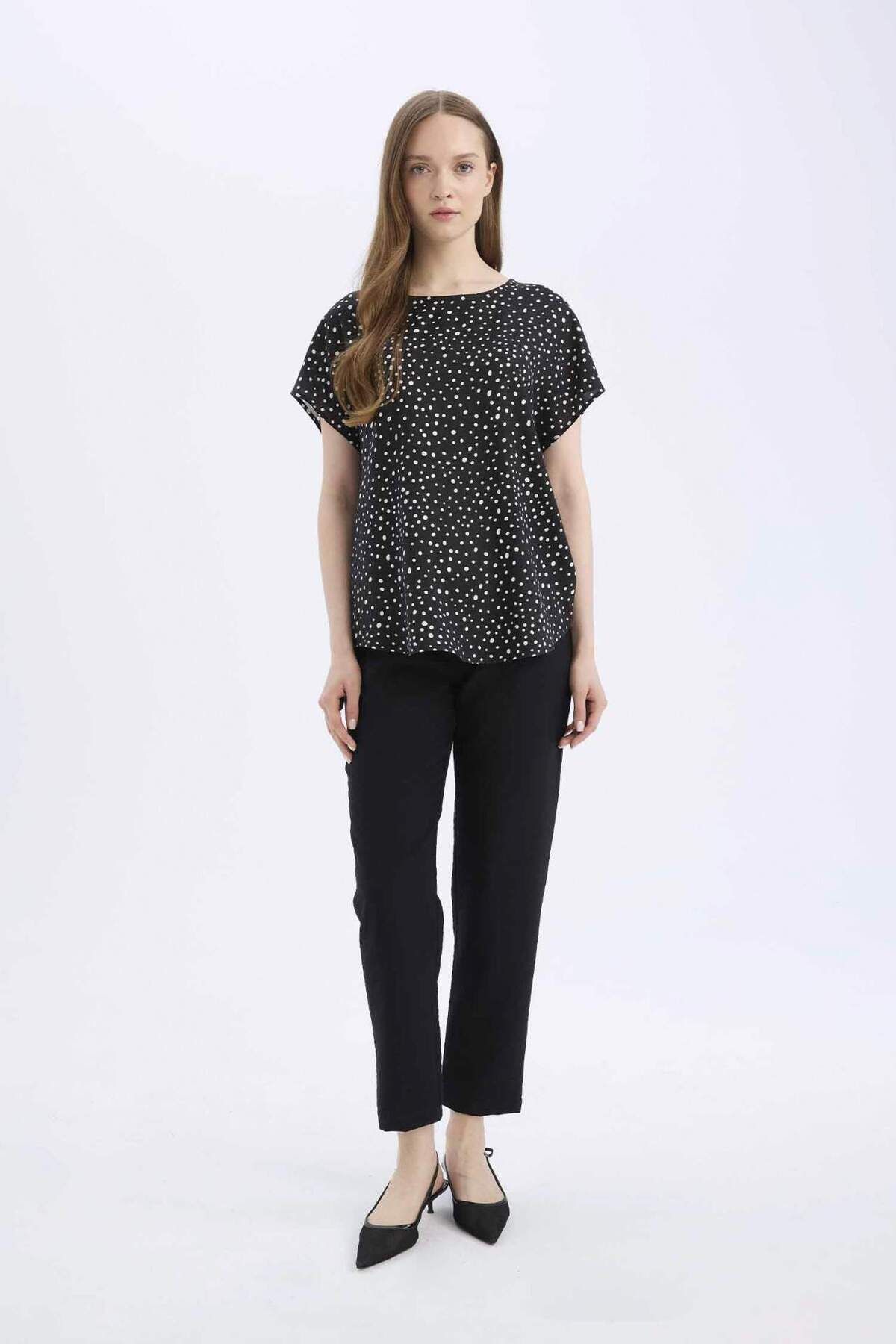 complete the look image
