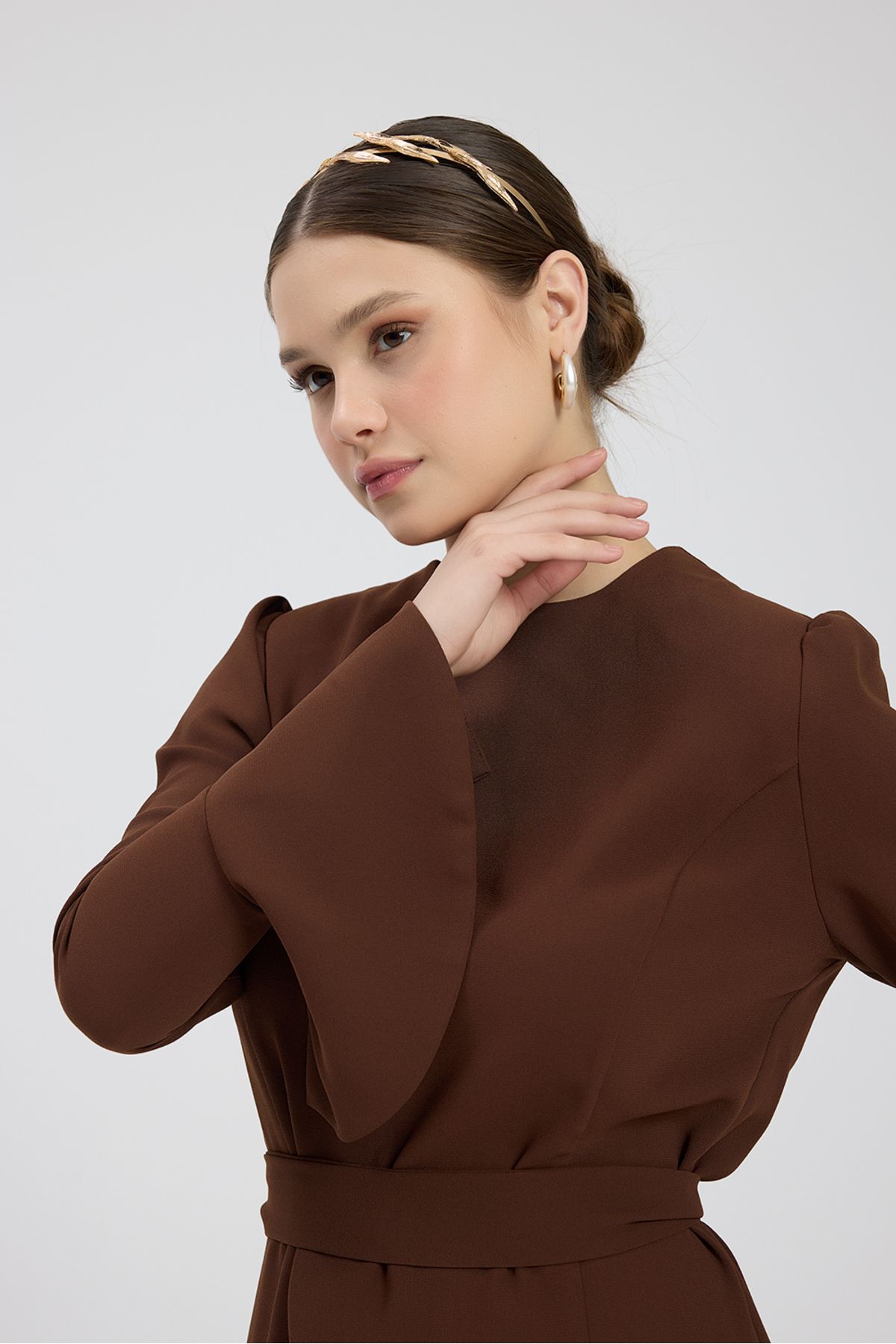 Birgül Bektaş-Brown Belted Crepe Dress 7